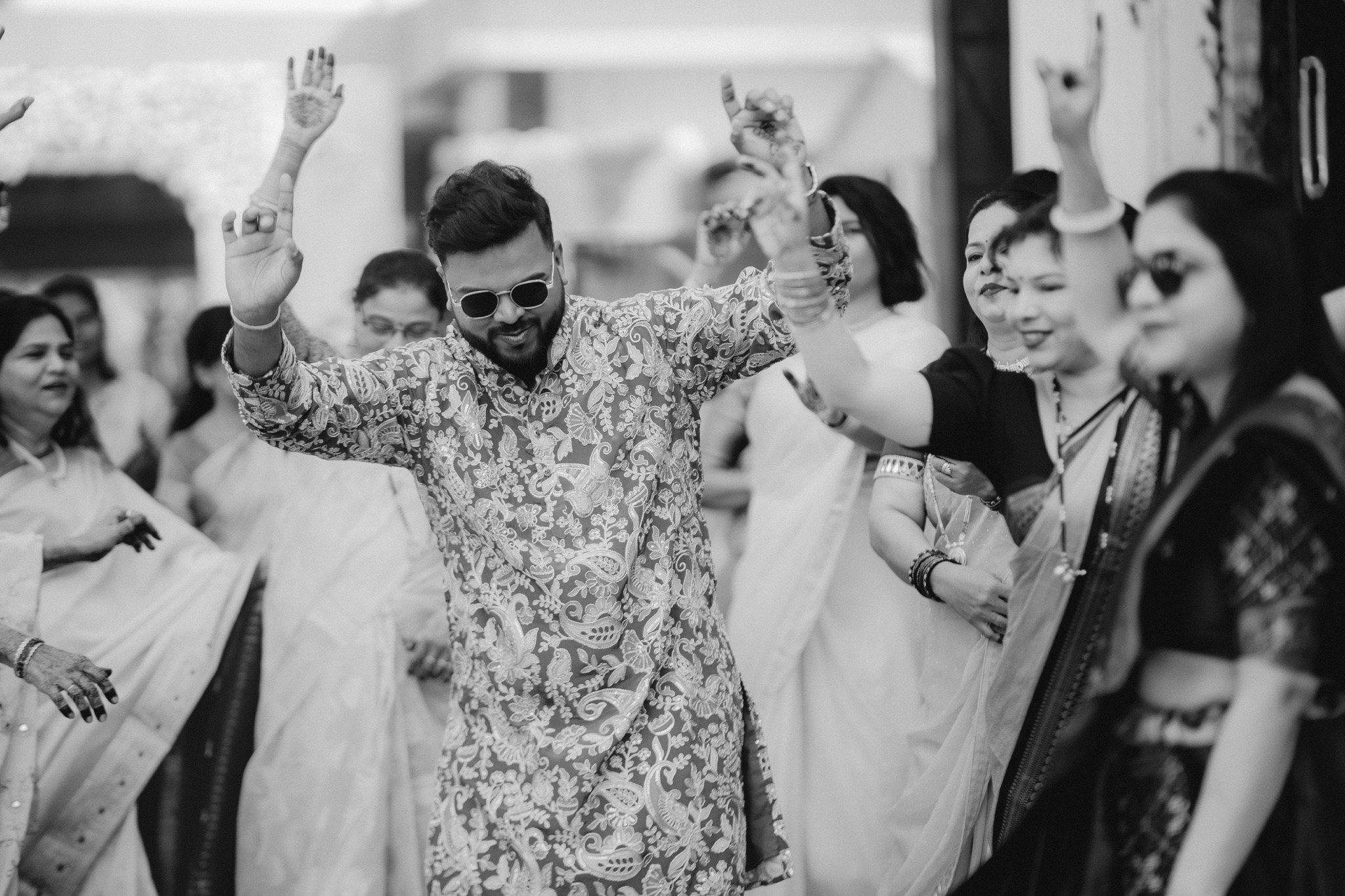 Rohan & Krutika. Promise in Pixels — Candid Wedding Photographer & Cinematographer in Mumbai, India