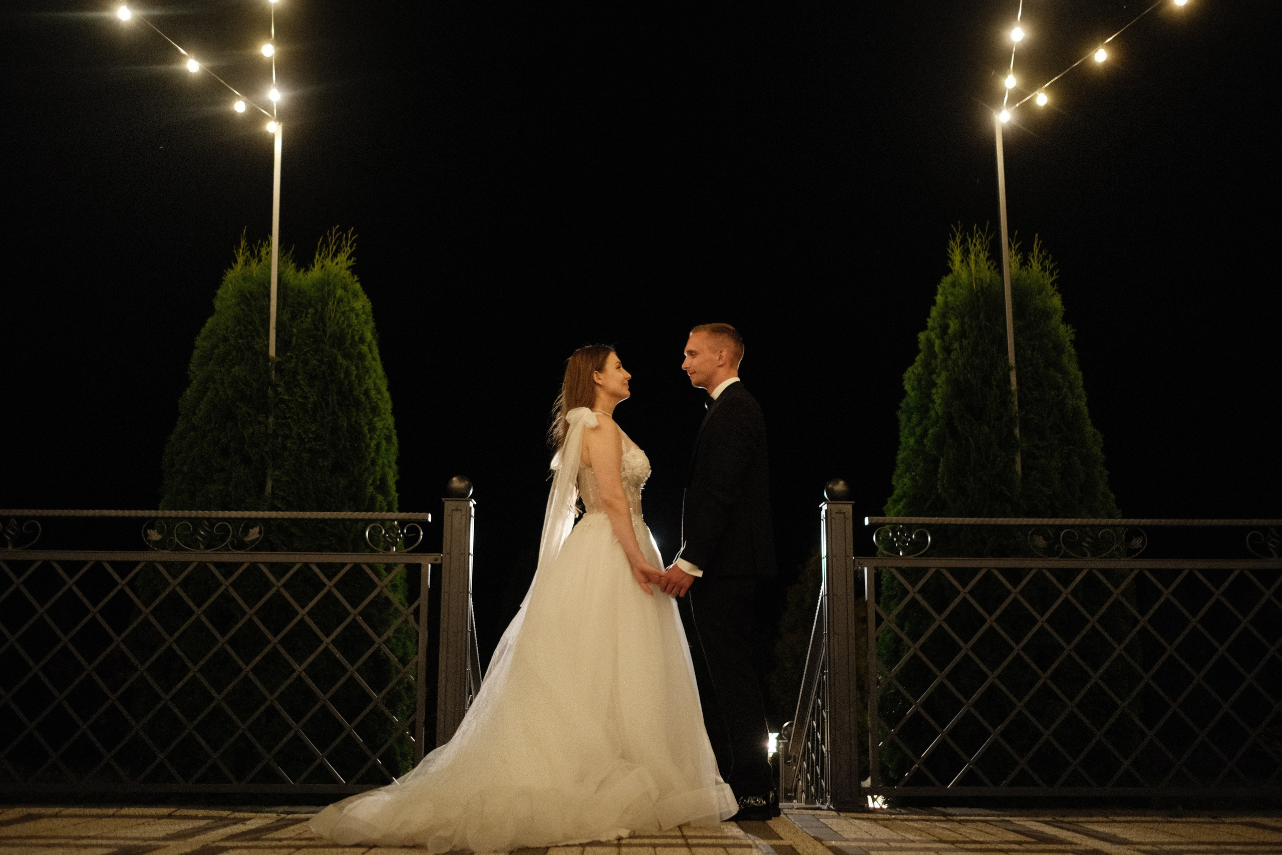 Kāzas uz filmiņu Portra 400. Свадебный фотограф в Риге — Вячеслав Лучненков