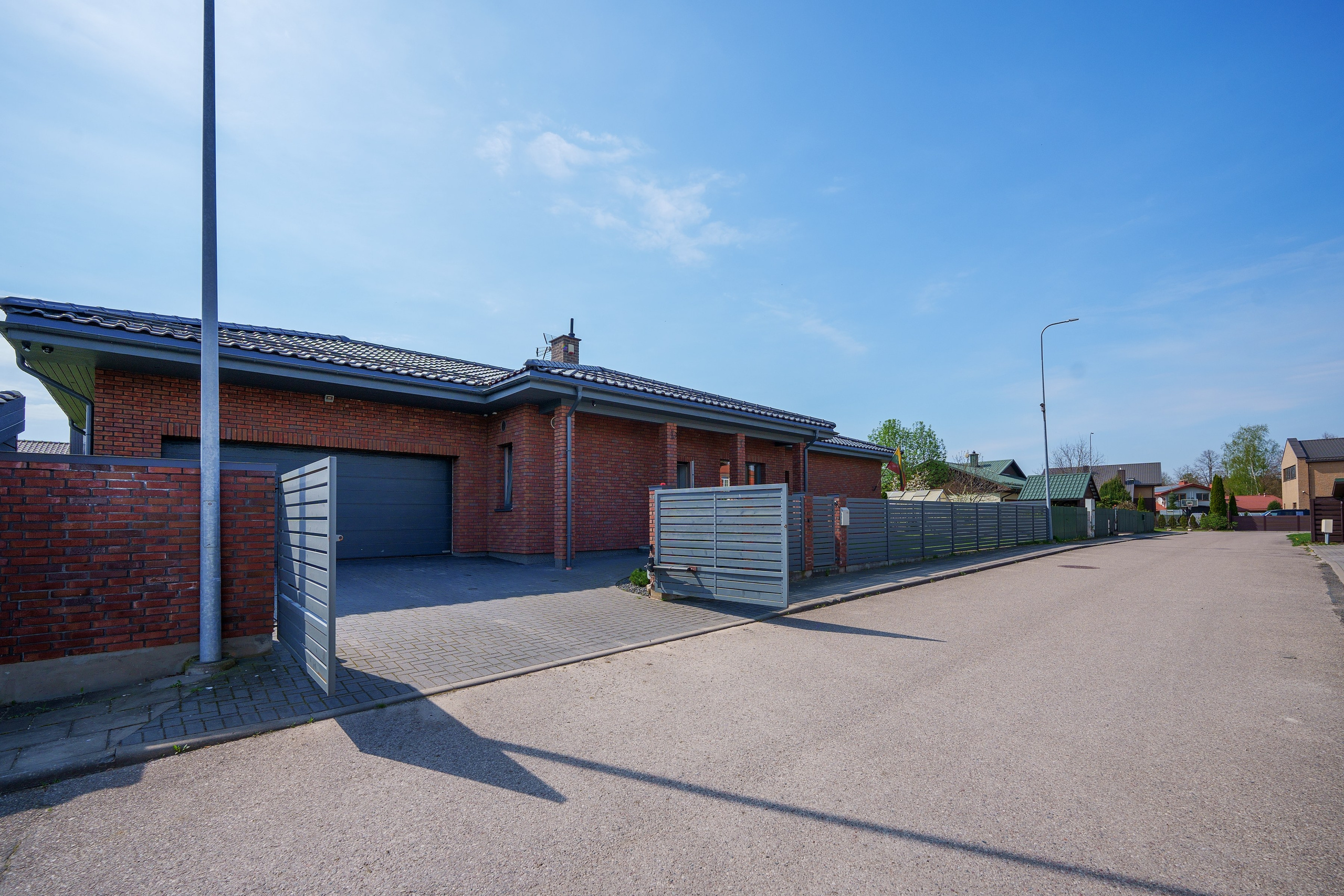 Riešė, namas. Elina Sapiega fotografė Vilniuje