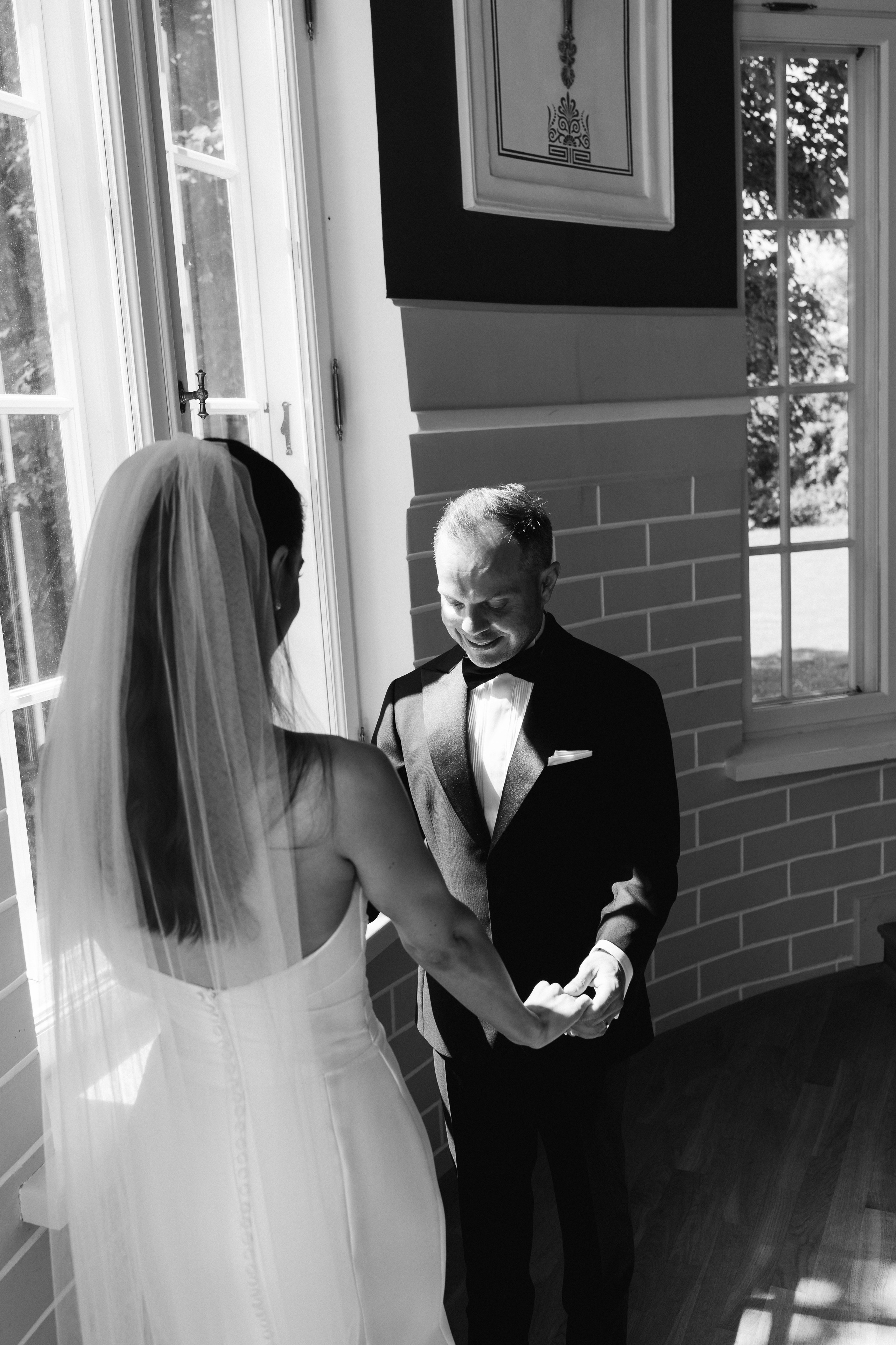 D&S. Victoria Olonen – Cinematic Portrait Artist | Helsinki & Europe