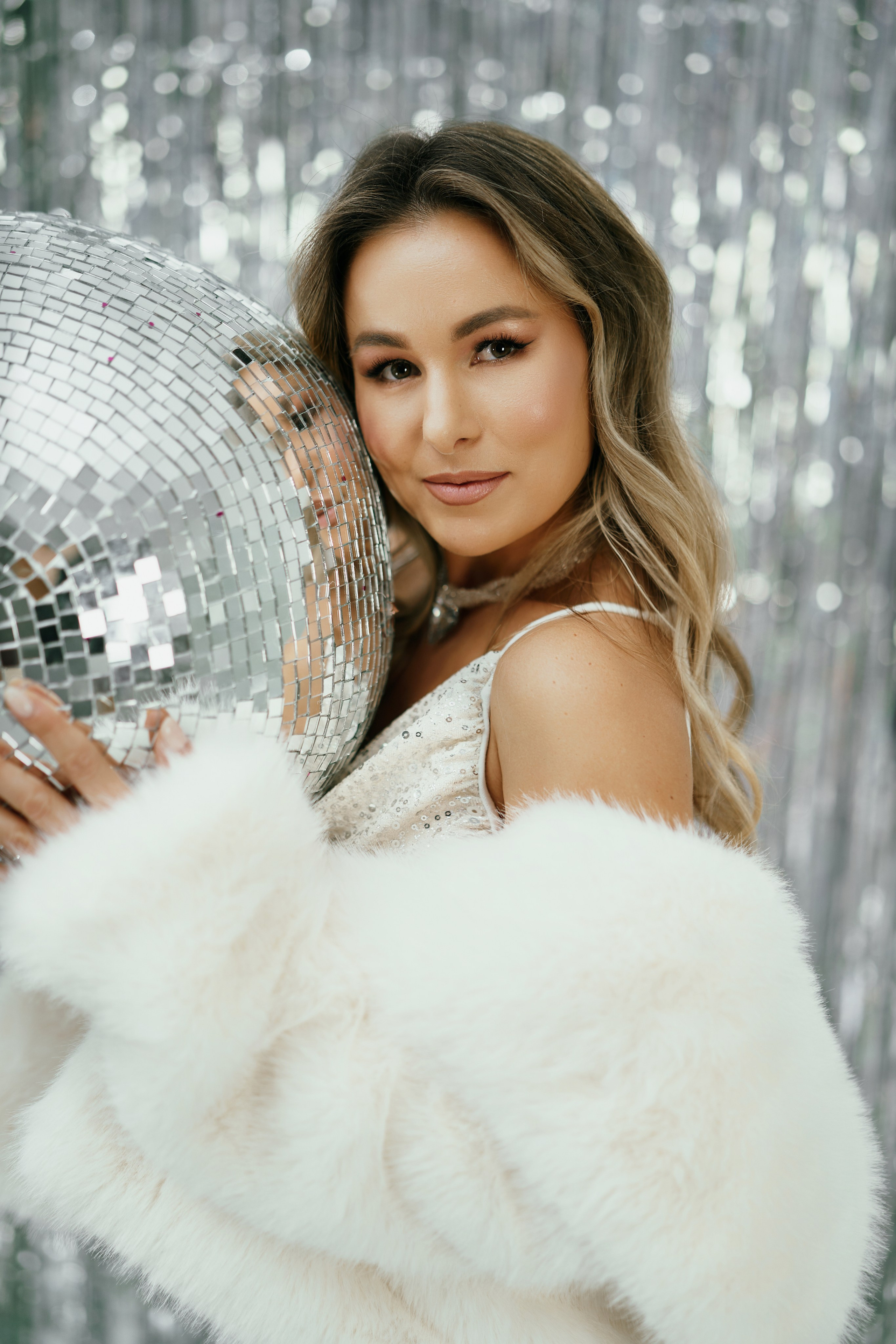 Кристина и Полина. Новый год 2025. Фотограф в Барселоне Жанна Захарченко