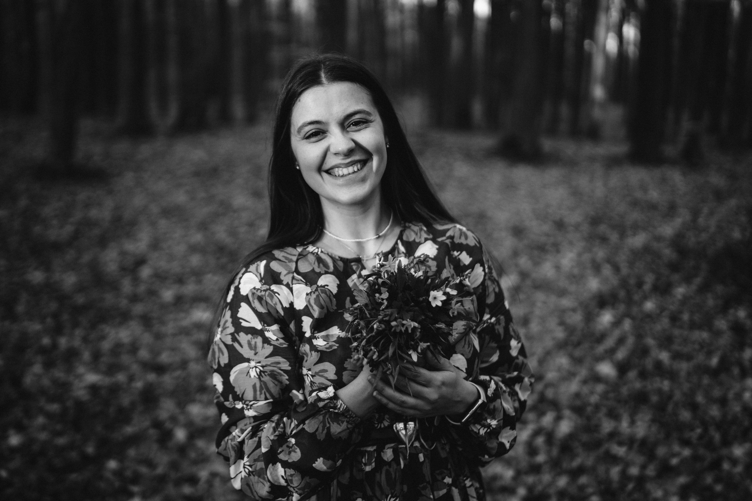 Woods Art | Beatrice Muntean. Foto-Video Nunta Iasi, Suceava, Bucuresti / Disponibilitate 2025 — 2026 — 2027