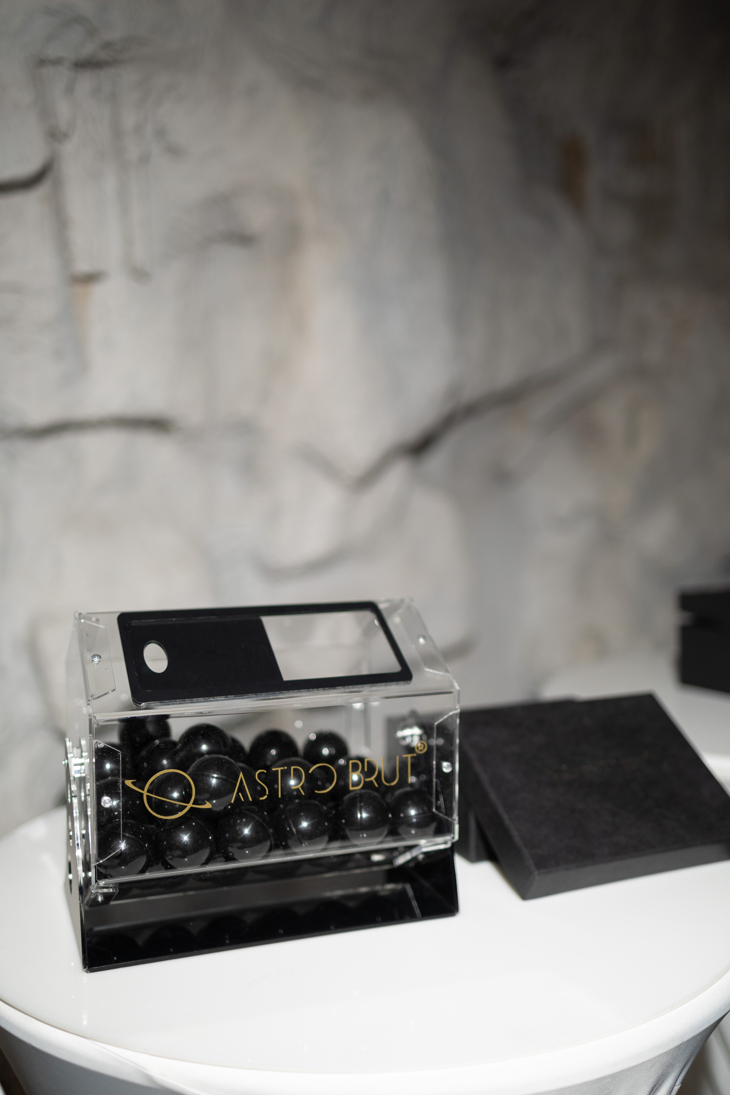 AstroBrut Conference. Wedding and family photographer