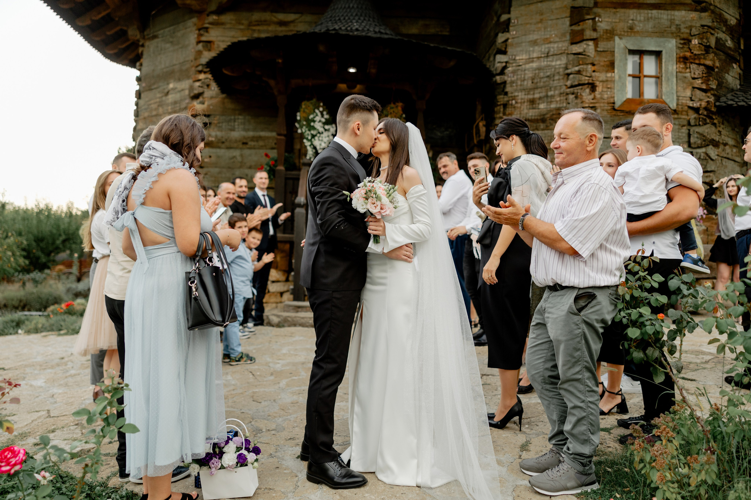 Corneliu & Corina. ProWed — Foto Video Moldova