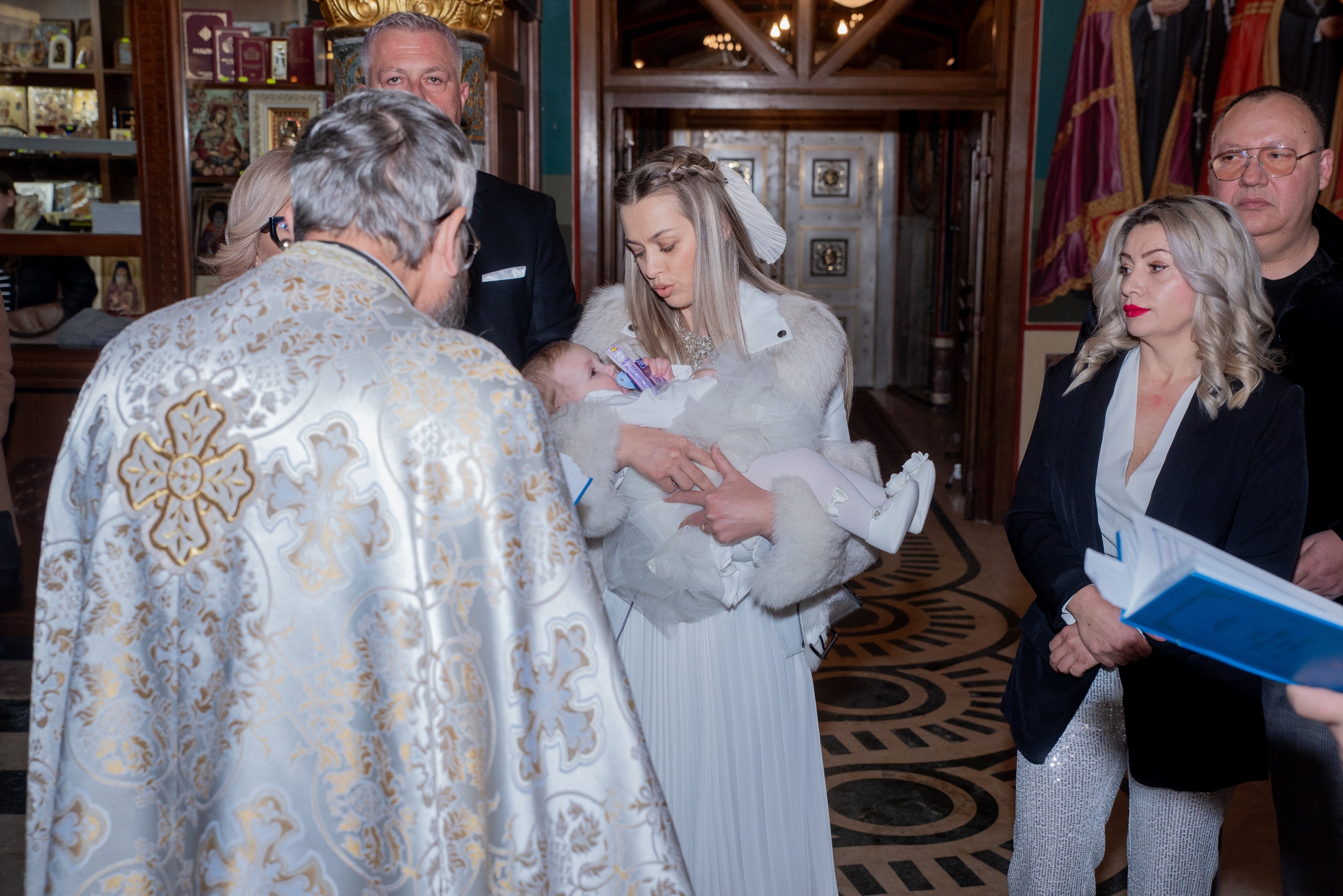 Ana Ionascu. Neagoe Studio — Fotograf Nuntă & Evenimente