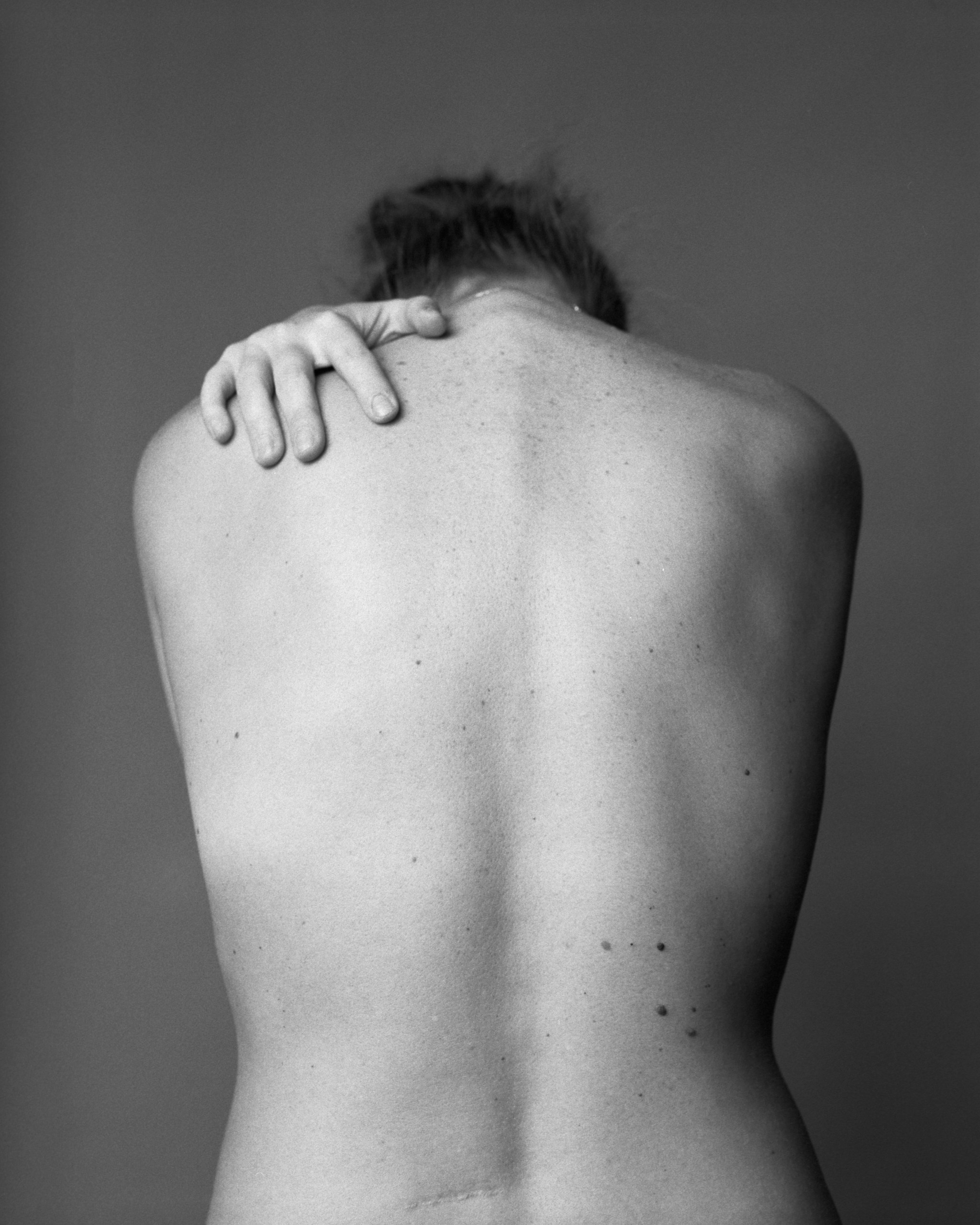 Портреты для Насти. Полина Сойреф, портретный и документальный фотограф