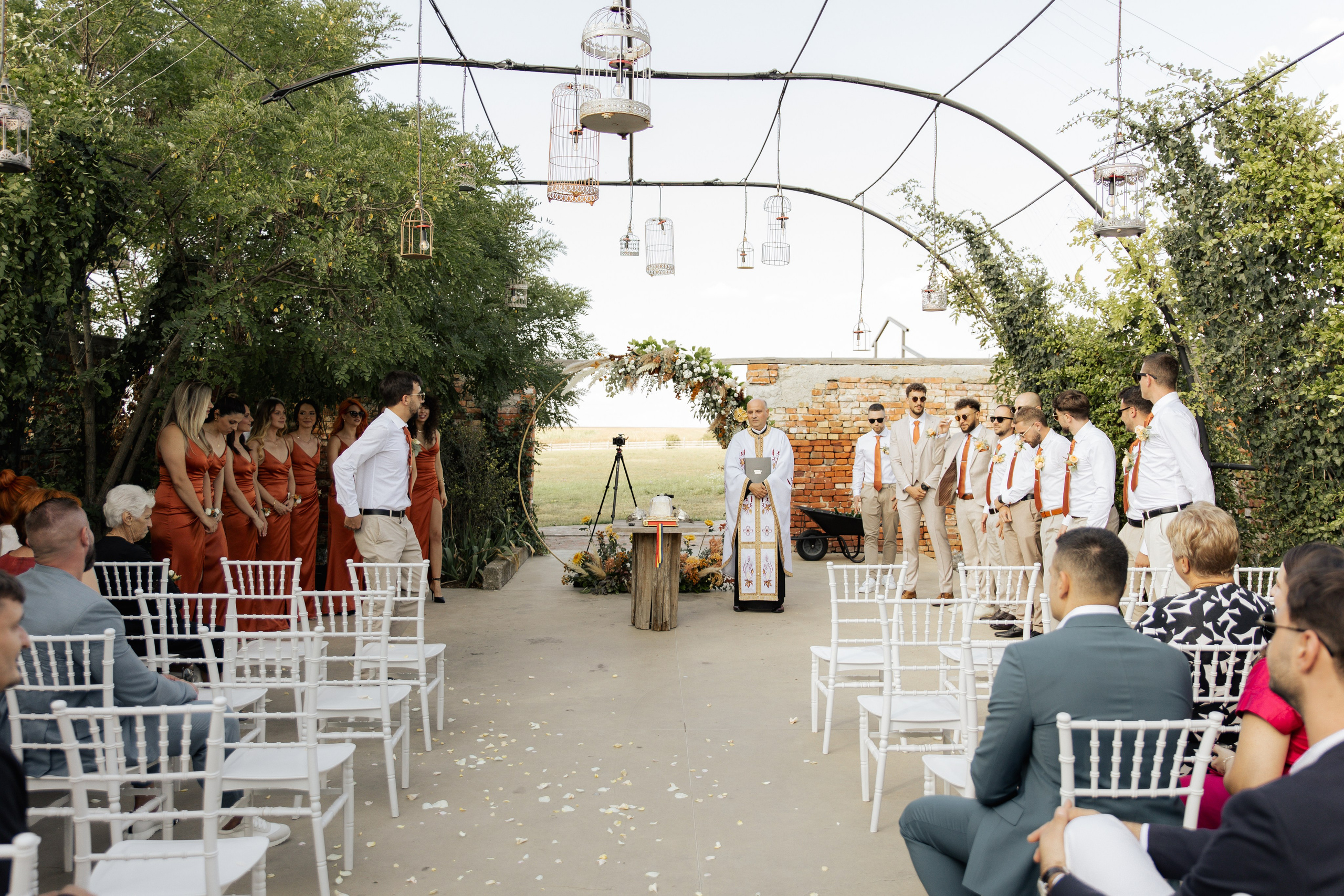 Wedding at Province Timisoara | Cristina & Robert. Wedding photographer and videographer based in Timisoara, Romania