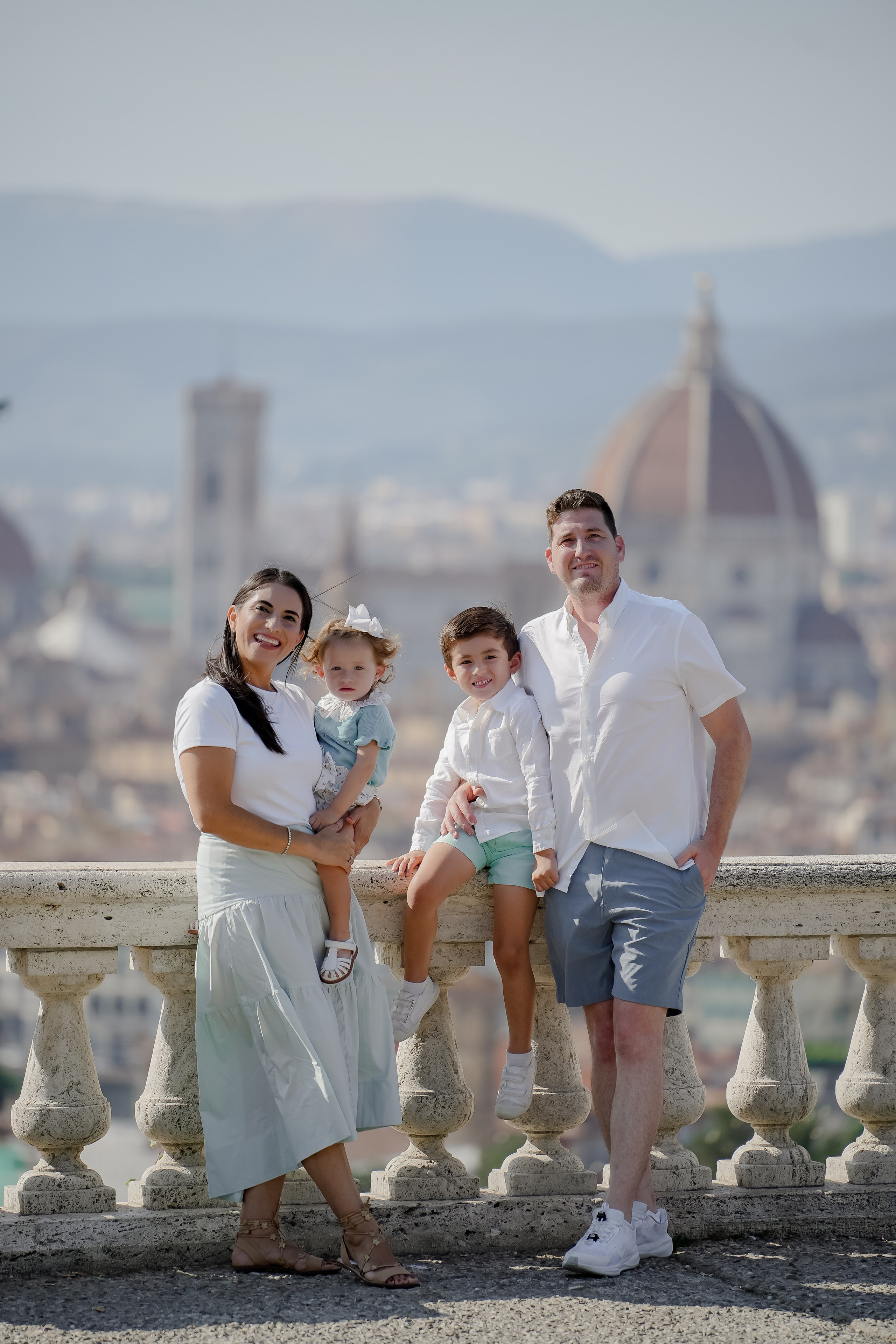 Maria & Family. Wedding Photographer in Italy