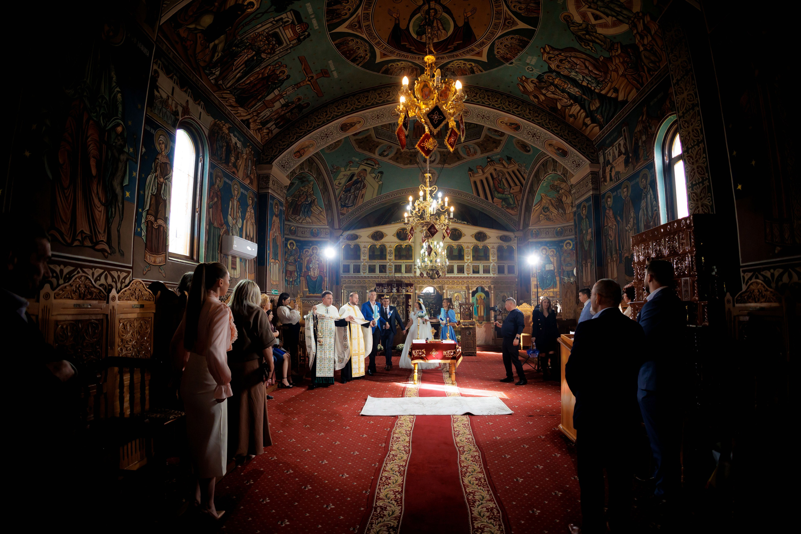Loredana & Emilian – Ziua Nunții | Videografie - fotografie Botez Suceava, Iași, Botoșani. Servicii foto-video profesionale, pentru momente de neuitat