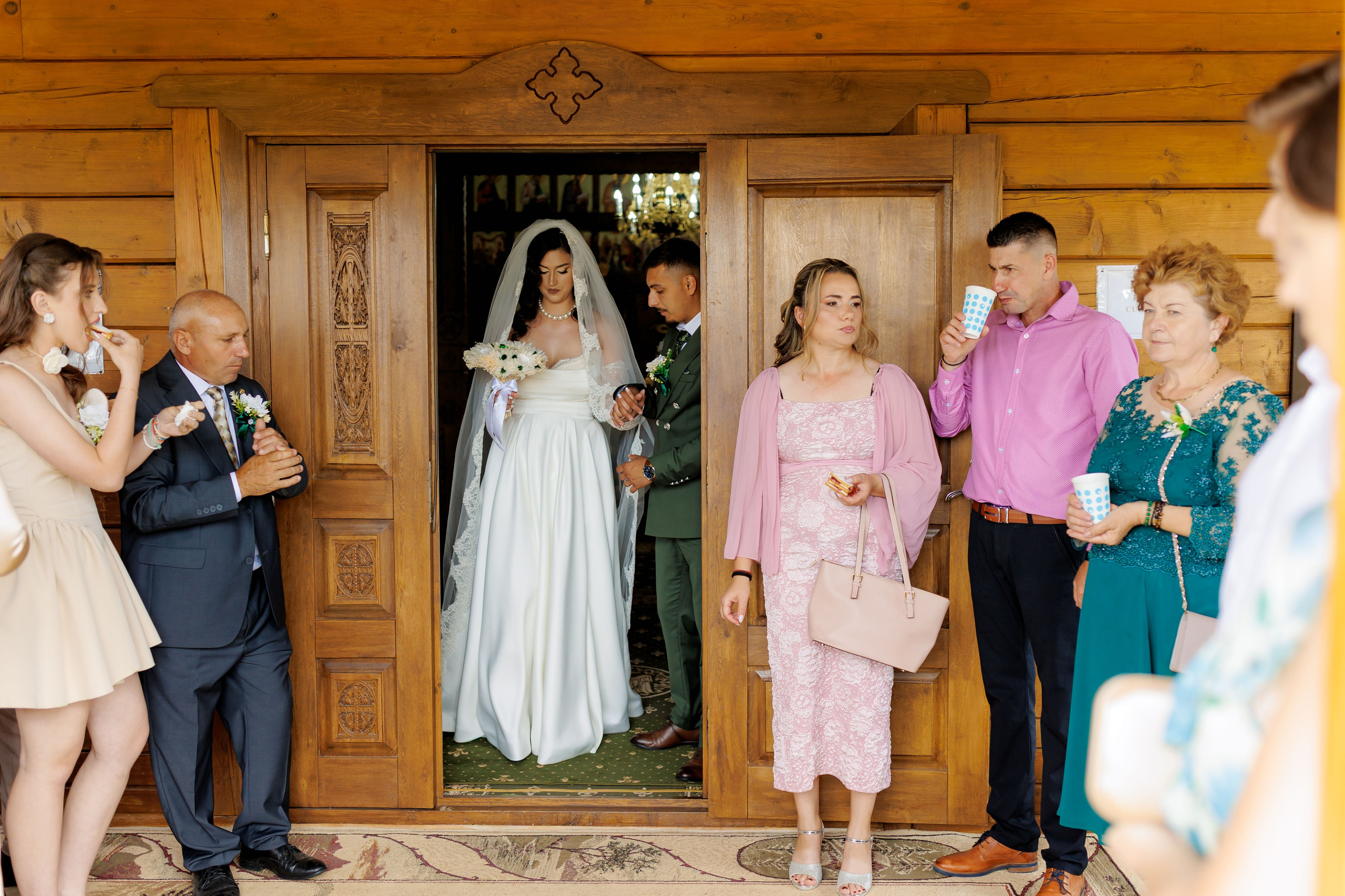 Nunta Nicoleta & Răzvan | Fotografie & Videografie Profesională. Servicii foto-video profesionale, pentru momente de neuitat