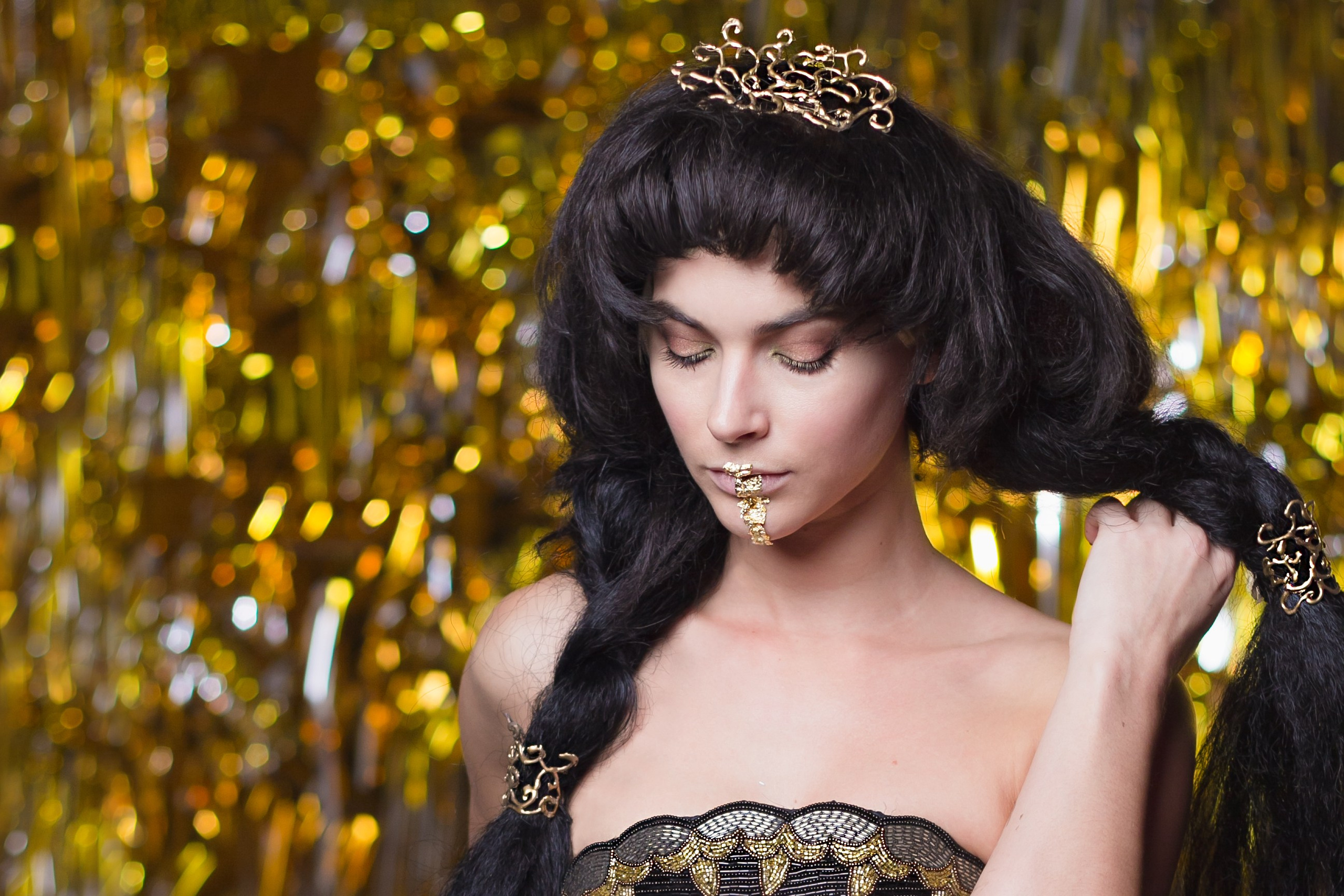 Studio Solo Portrait. YuAnna studio. Family & Kids Photographer in Seattle area, located in