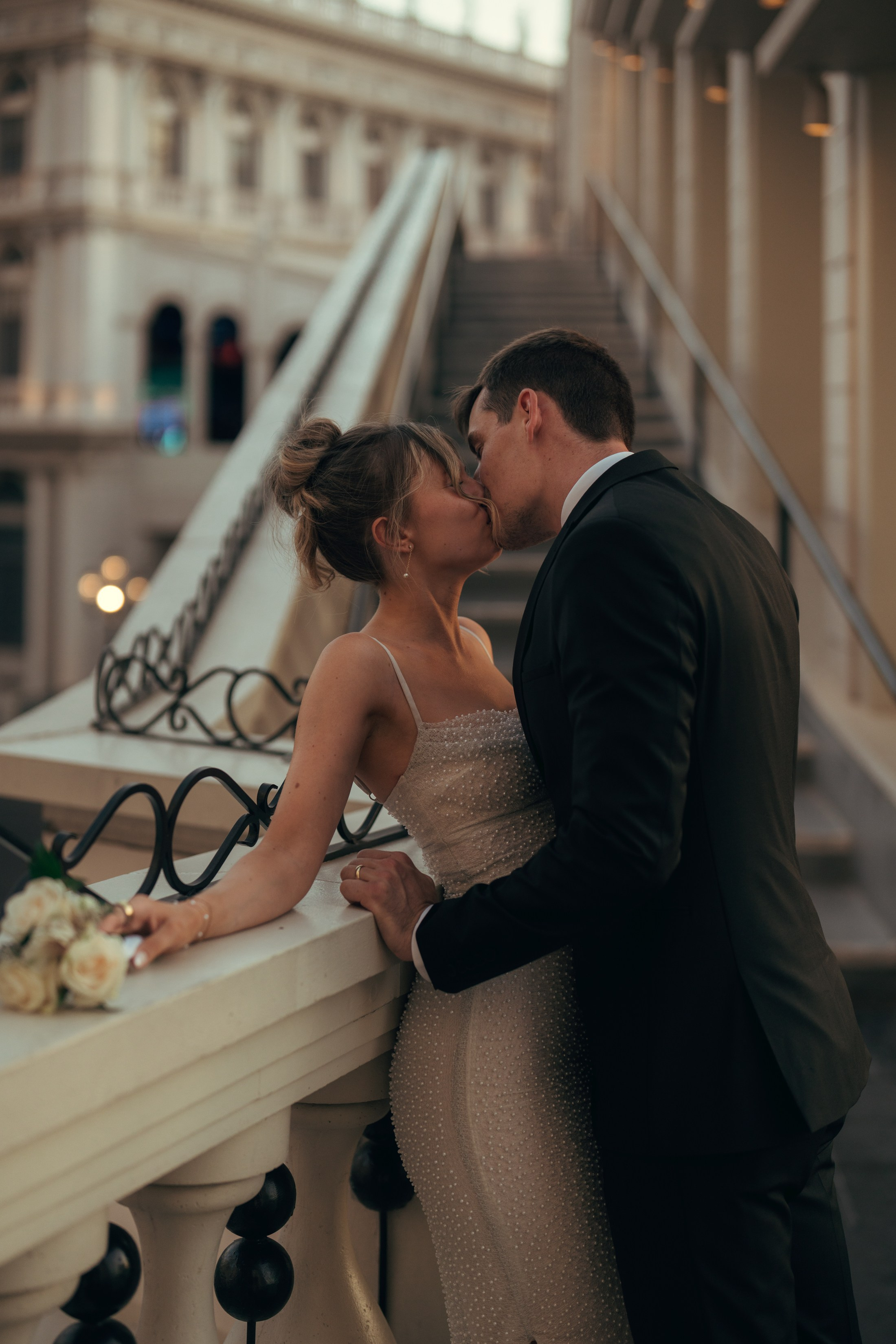 Eva&Jonny. Wedding & elopement photographer Viktoriya Kravtsov. Las Vegas
