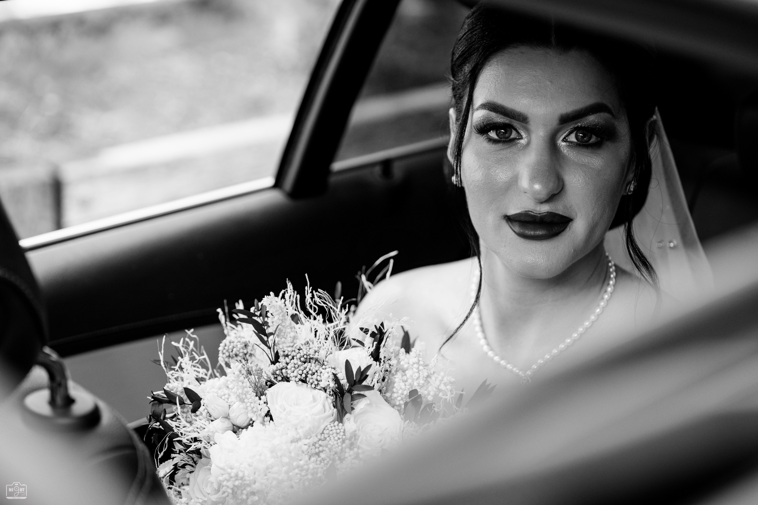 Iulian Arsinte | Fotograf de Nunta | R+E. Iulian Arsinte - Fotograf de Nunta - Neamt, Bacau, Suceava, Iasi