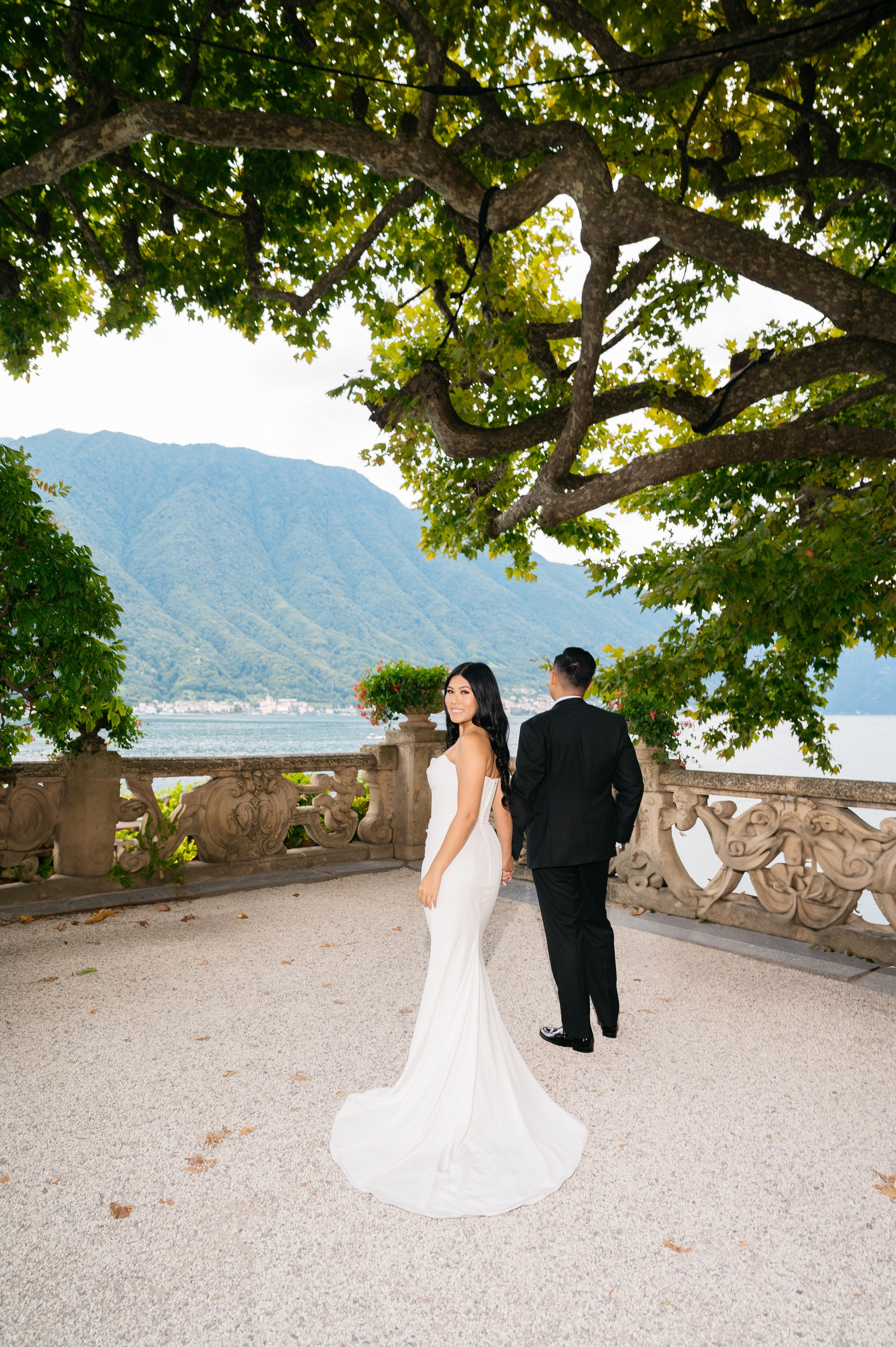 Lake Como. Lake Como Photographer — Proposal | Wedding | Elopement