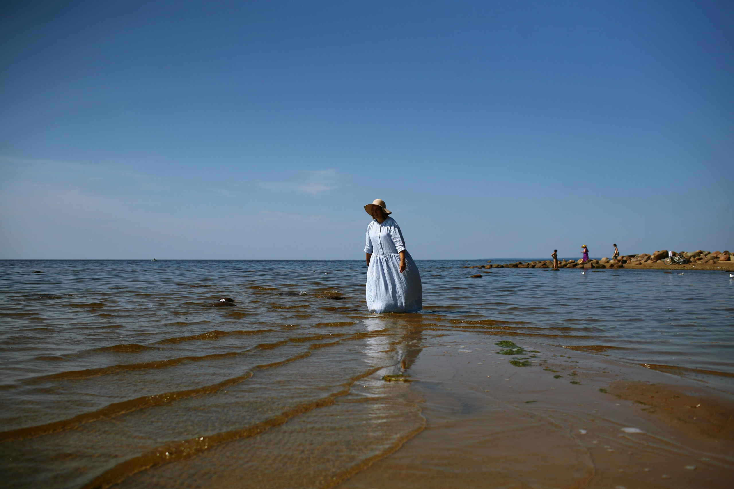 Commercial / Content. Victoria Dini. Art photography in London / Folkestone, UK