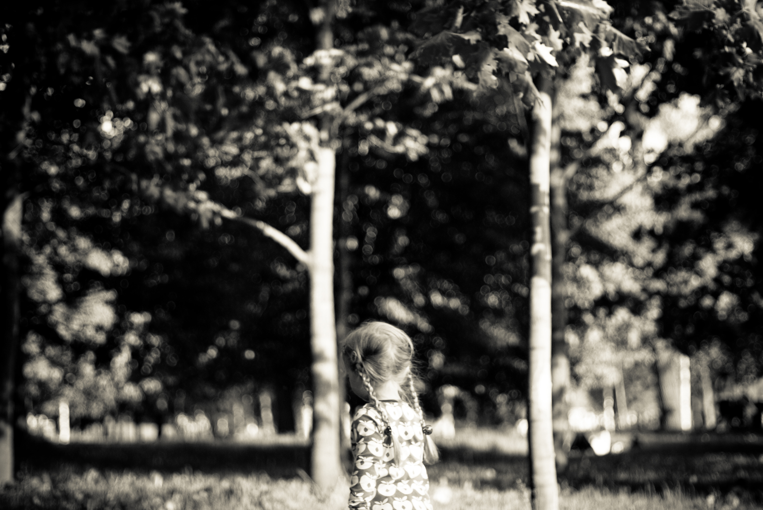 Jana, Katja and Tavrichesky. A year later. Victoria Dini. Art photography in London / Folkestone, UK