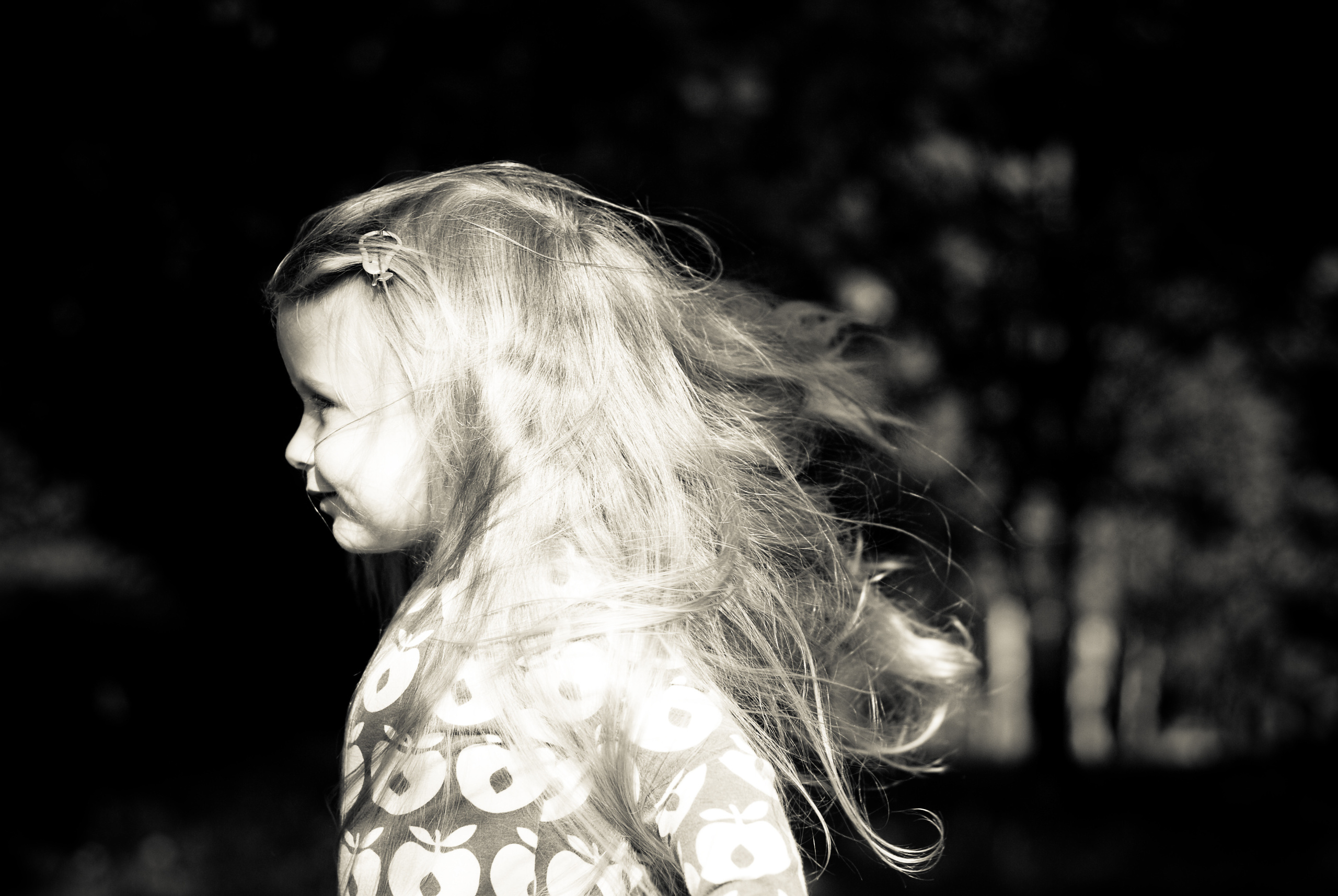 Jana, Katja and Tavrichesky. A year later. Victoria Dini. Art photography in London / Folkestone, UK