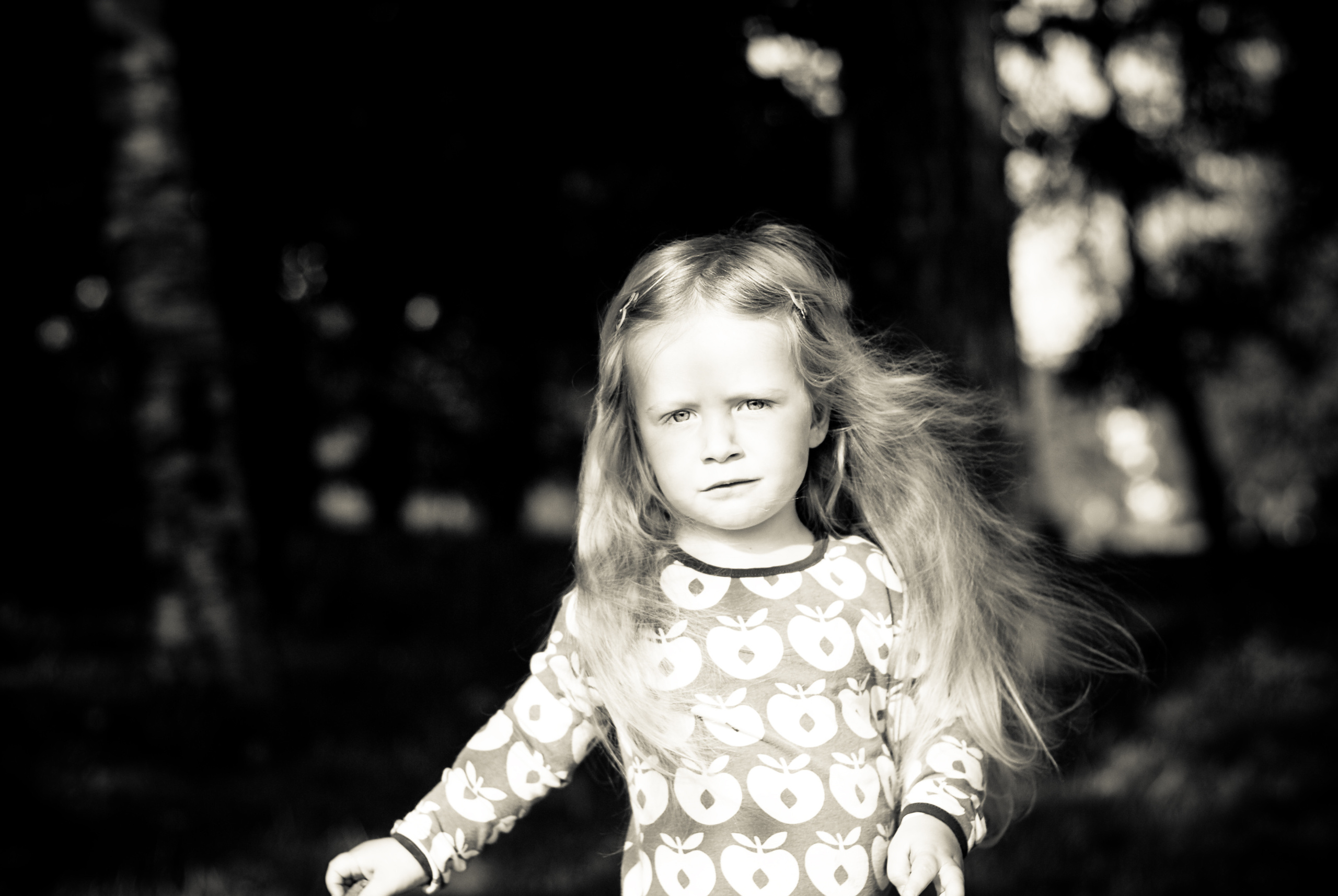 Jana, Katja and Tavrichesky. A year later. Victoria Dini. Art photography in London / Folkestone, UK