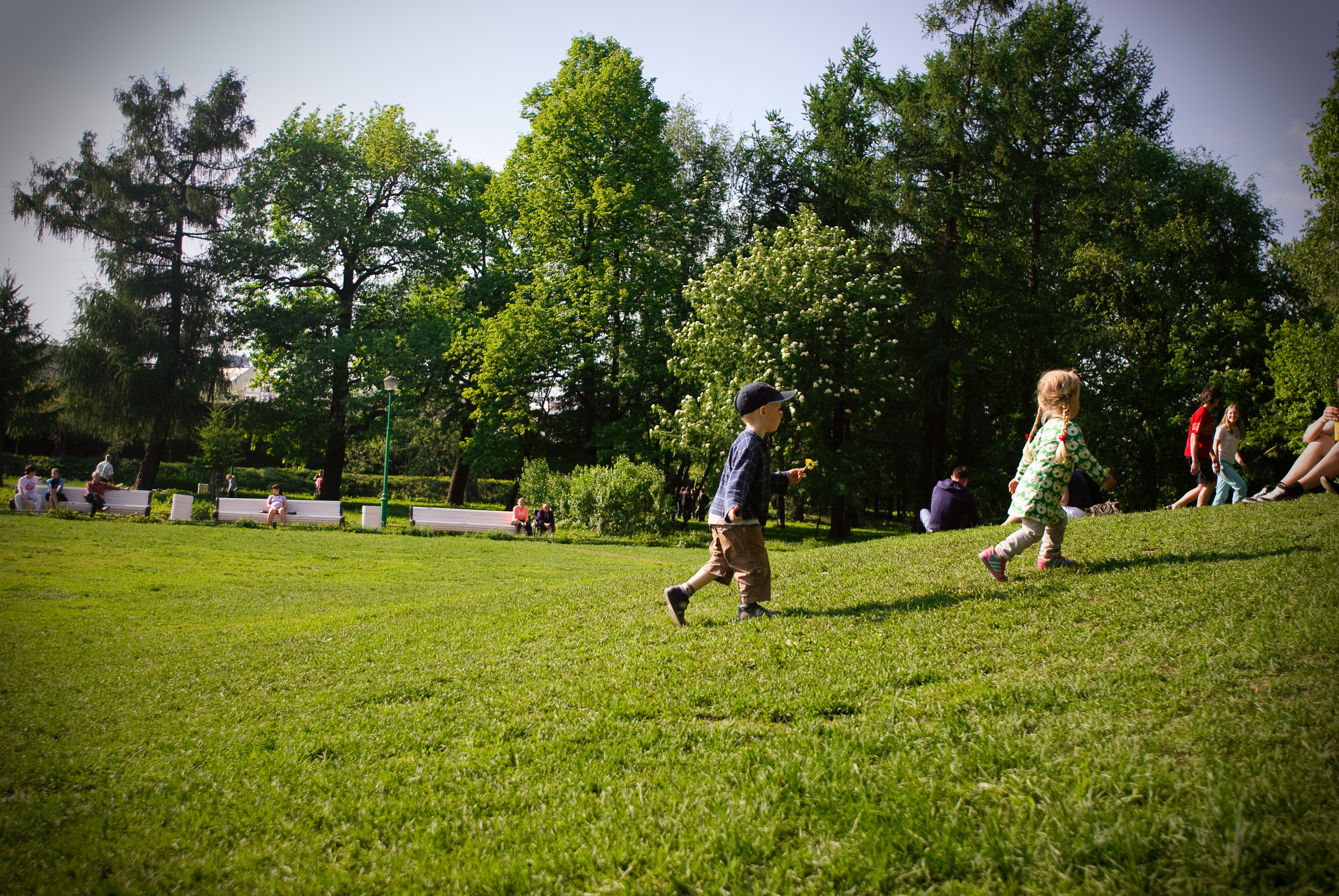 Jana, Katja and Tavrichesky. A year later. Victoria Dini. Art photography in London / Folkestone, UK