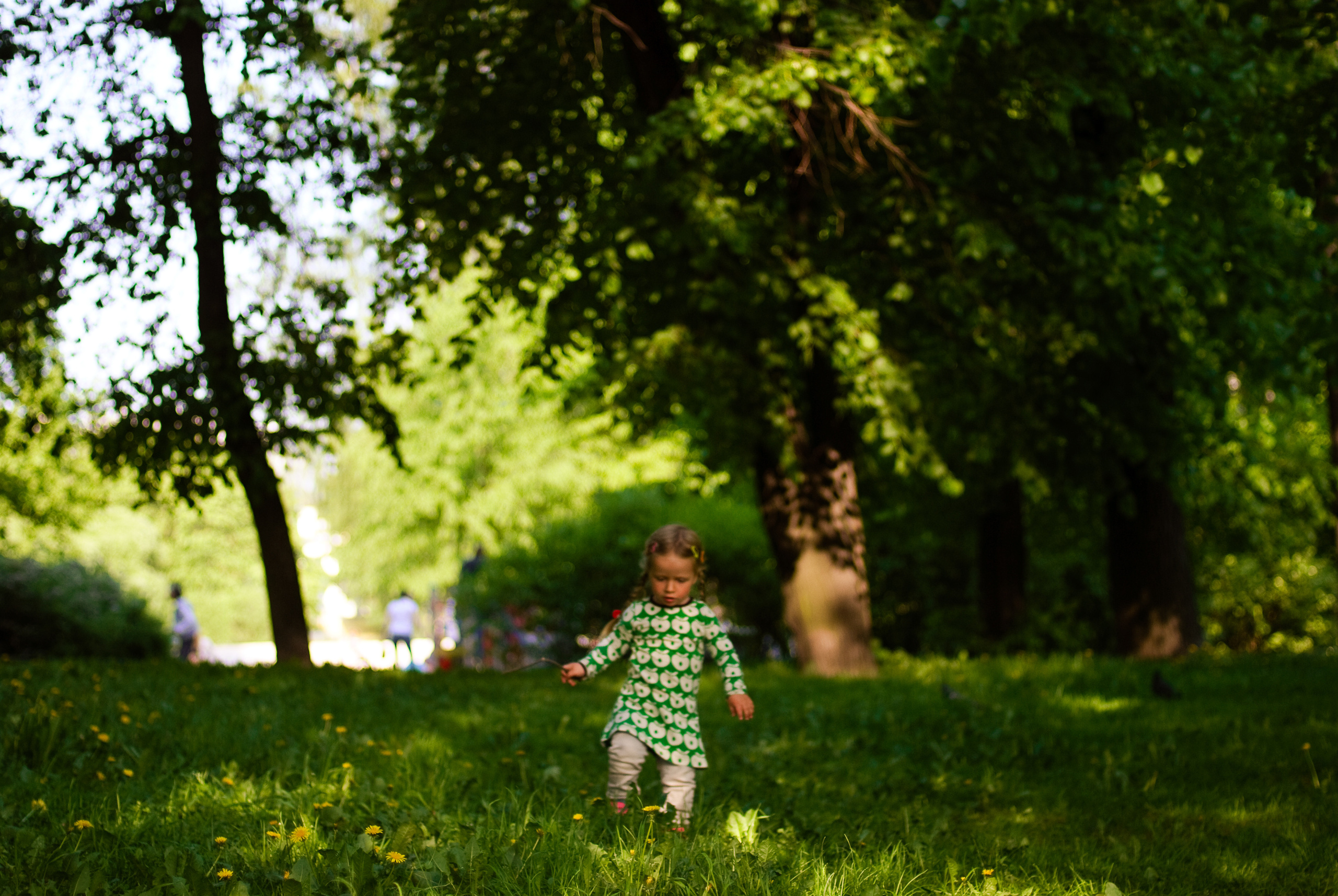 Jana, Katja and Tavrichesky. A year later. Victoria Dini. Art photography in London / Folkestone, UK