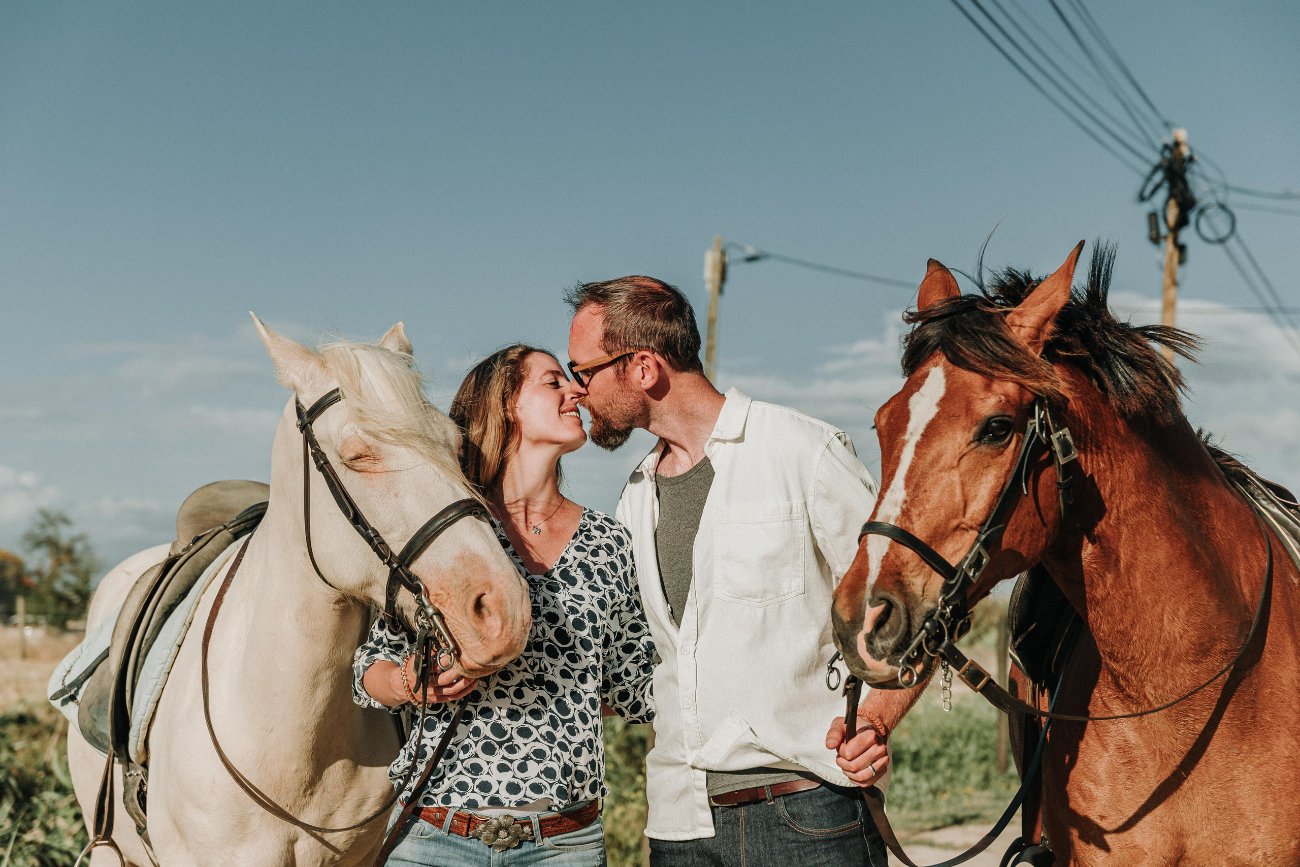 Eco Salgados Agroturismo — Laura & Nicolas. Passeios a Cavalo na Praia Peniche | Eco Salgados Agroturismo