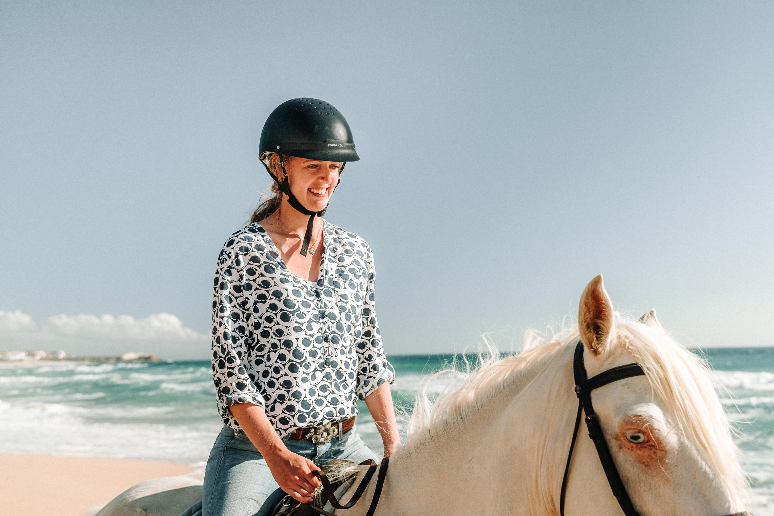 Eco Salgados Agroturismo — Laura & Nicolas. Passeios a Cavalo na Praia Peniche | Eco Salgados Agroturismo
