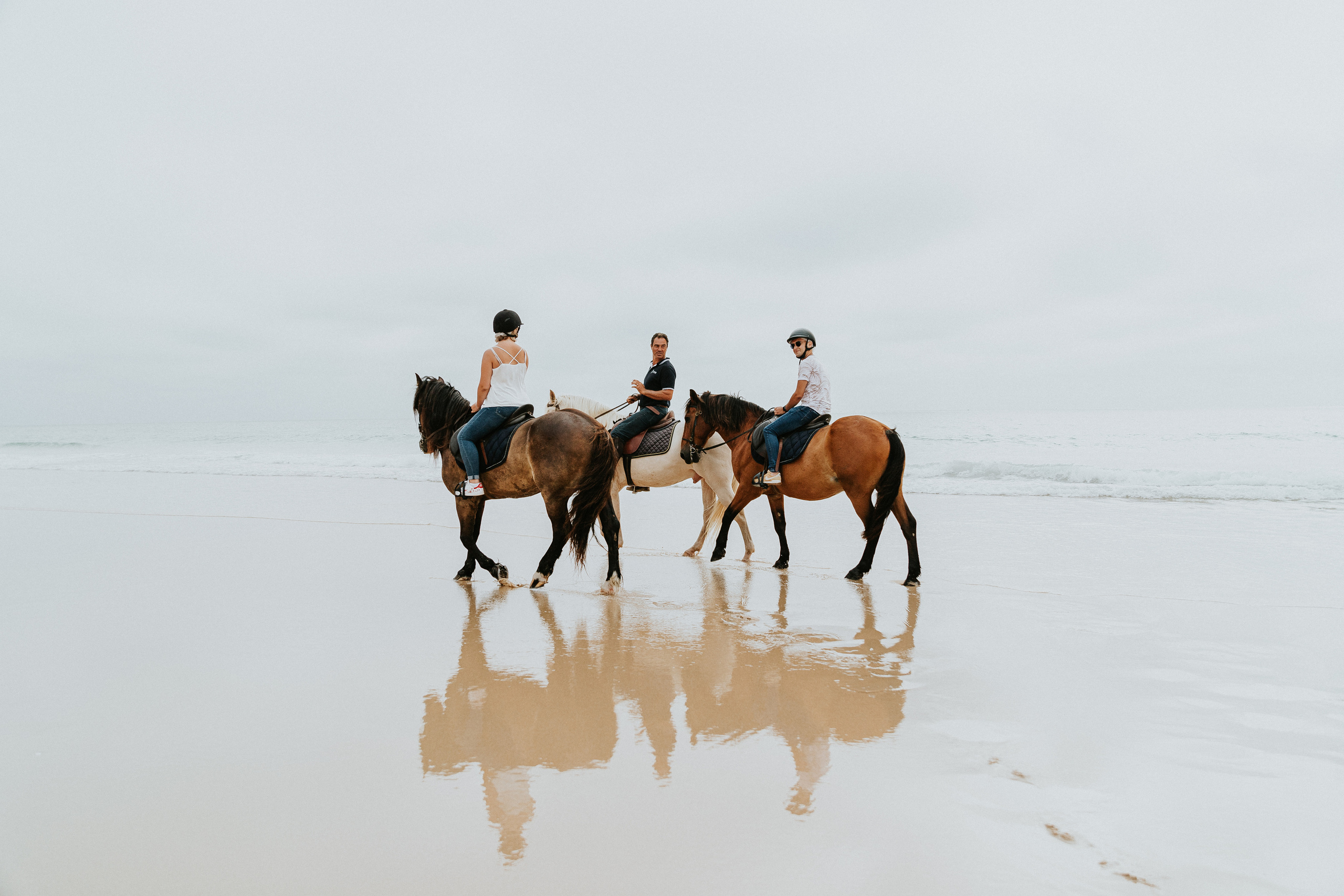 Eco Salgados Agroturismo — Méline & Joel. Passeios a Cavalo na Praia Peniche | Eco Salgados Agroturismo