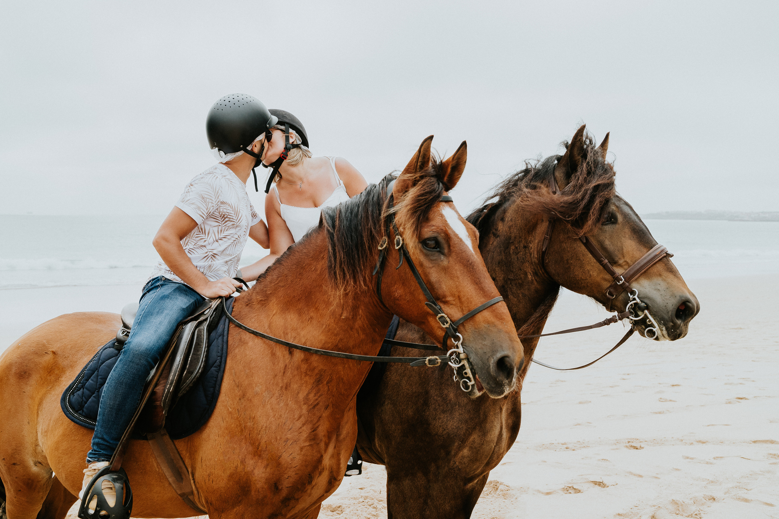 Eco Salgados Agroturismo — Méline & Joel. Passeios a Cavalo na Praia Peniche | Eco Salgados Agroturismo