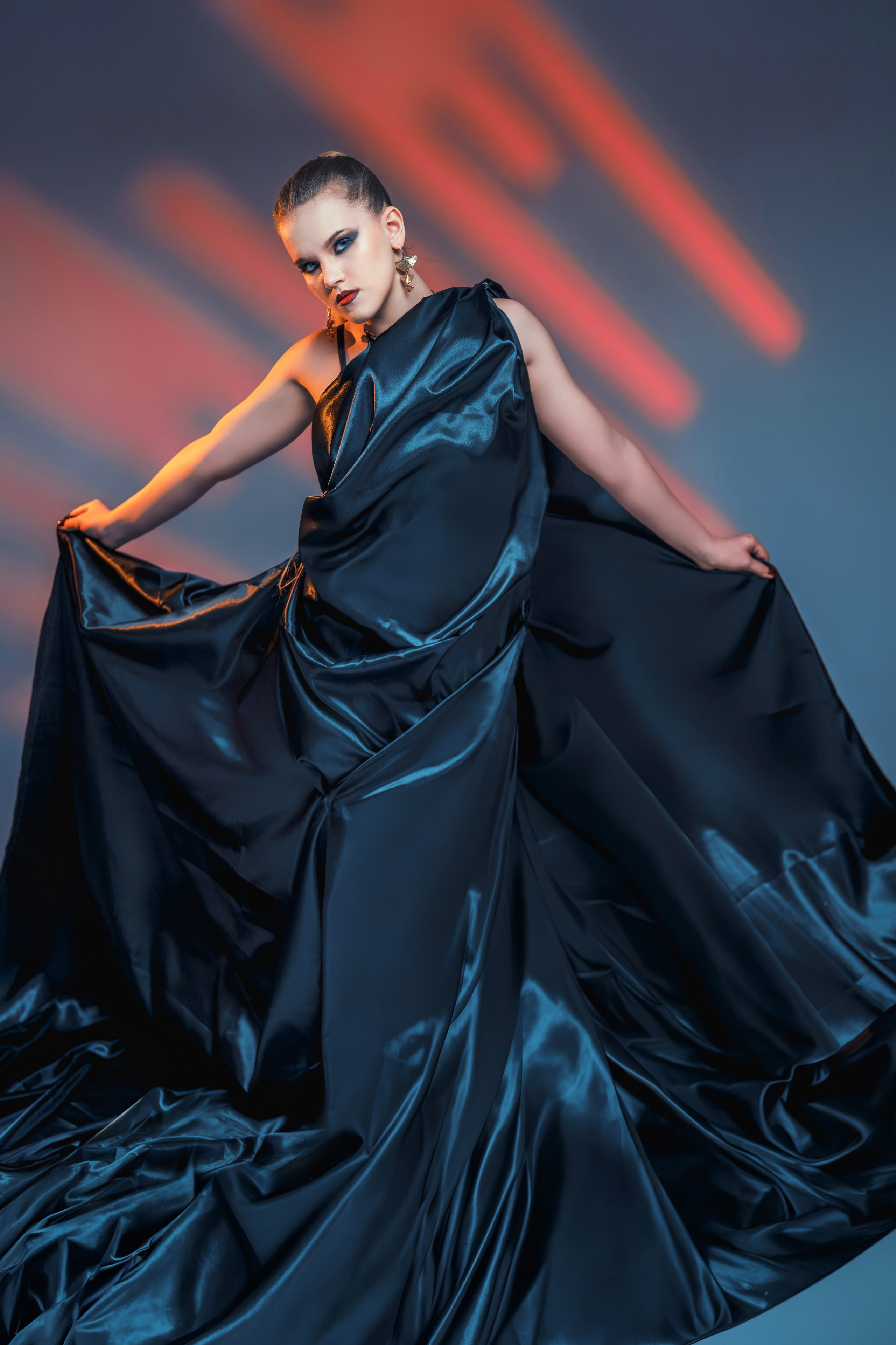 Flow Fabric. Nifty photography — коммерческий и портретный фотограф в Ташкенте. Студийная и выездная съёмка