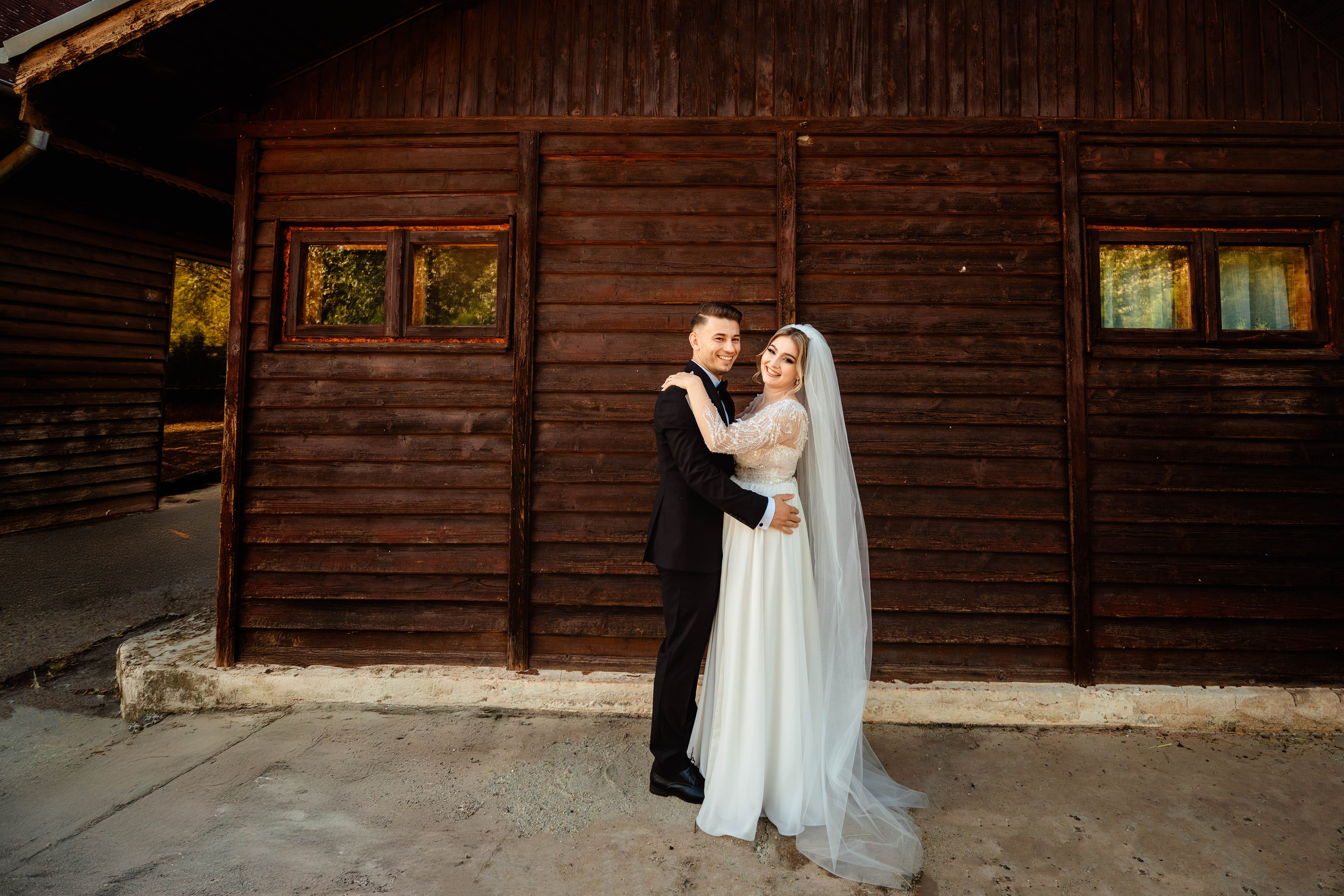 Gabriela, Stelian si Teodor. Fotograf nunta si evenimente Giurgiu