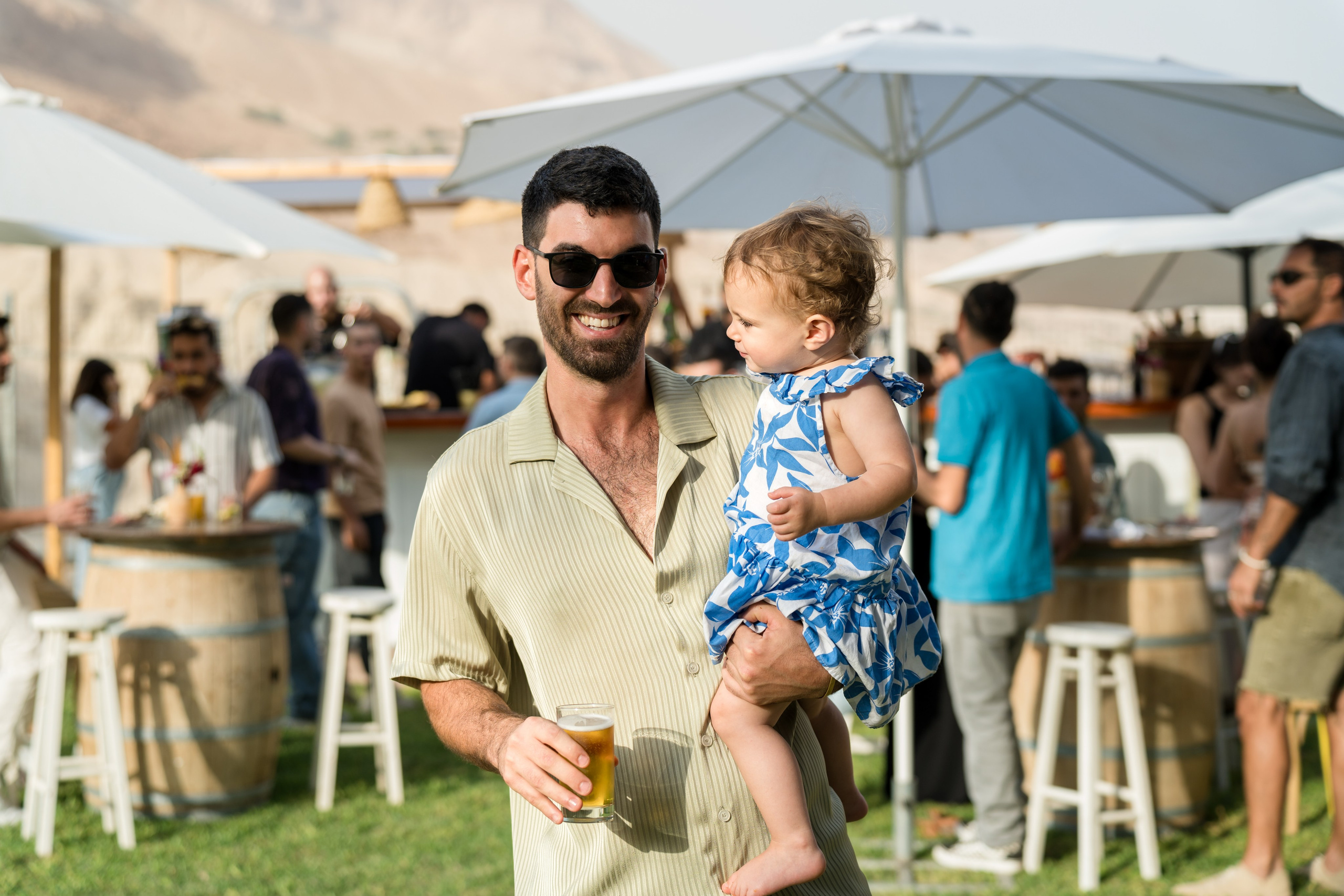 Shirley & Yoav. AMIR BUCHNIK PHOTOGRAPHER