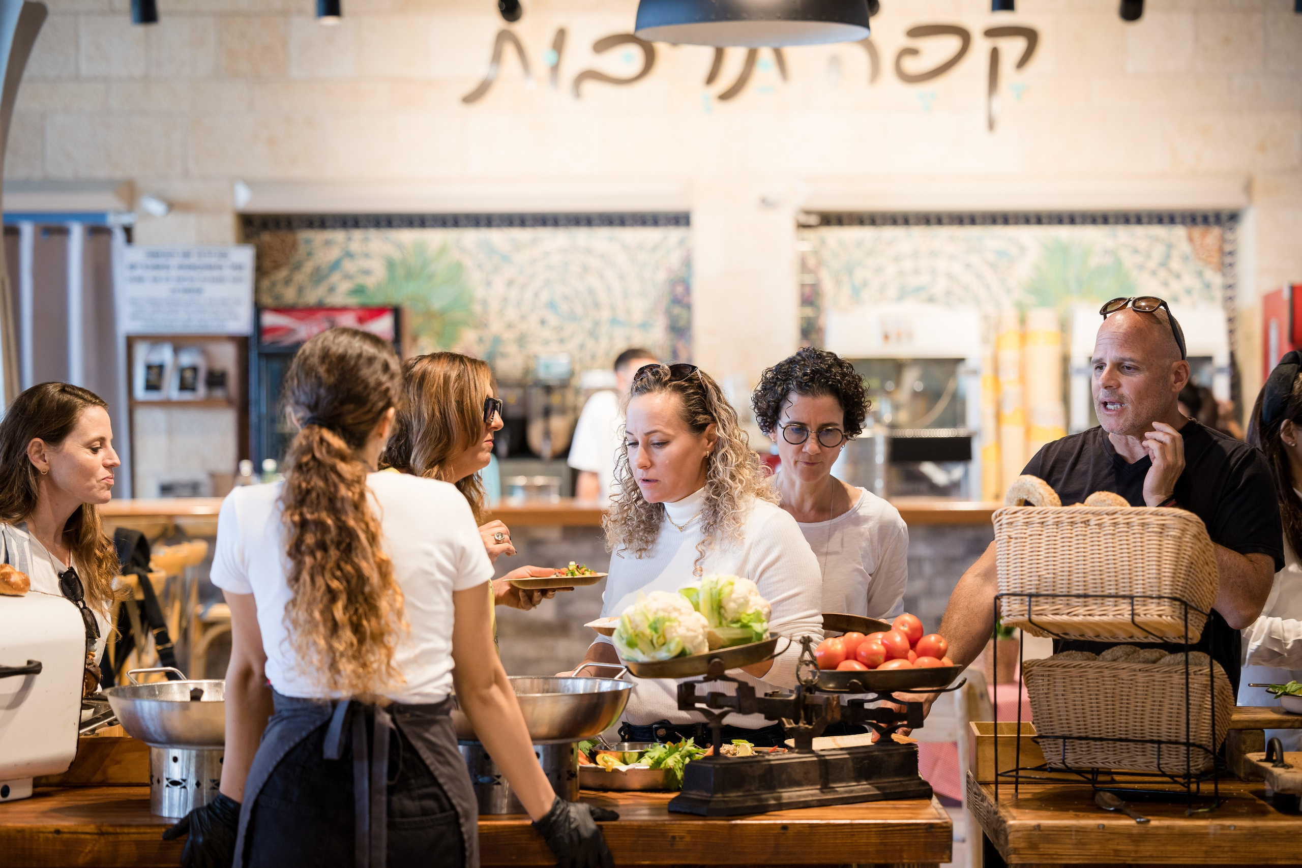 Pfizer. AMIR BUCHNIK PHOTOGRAPHER