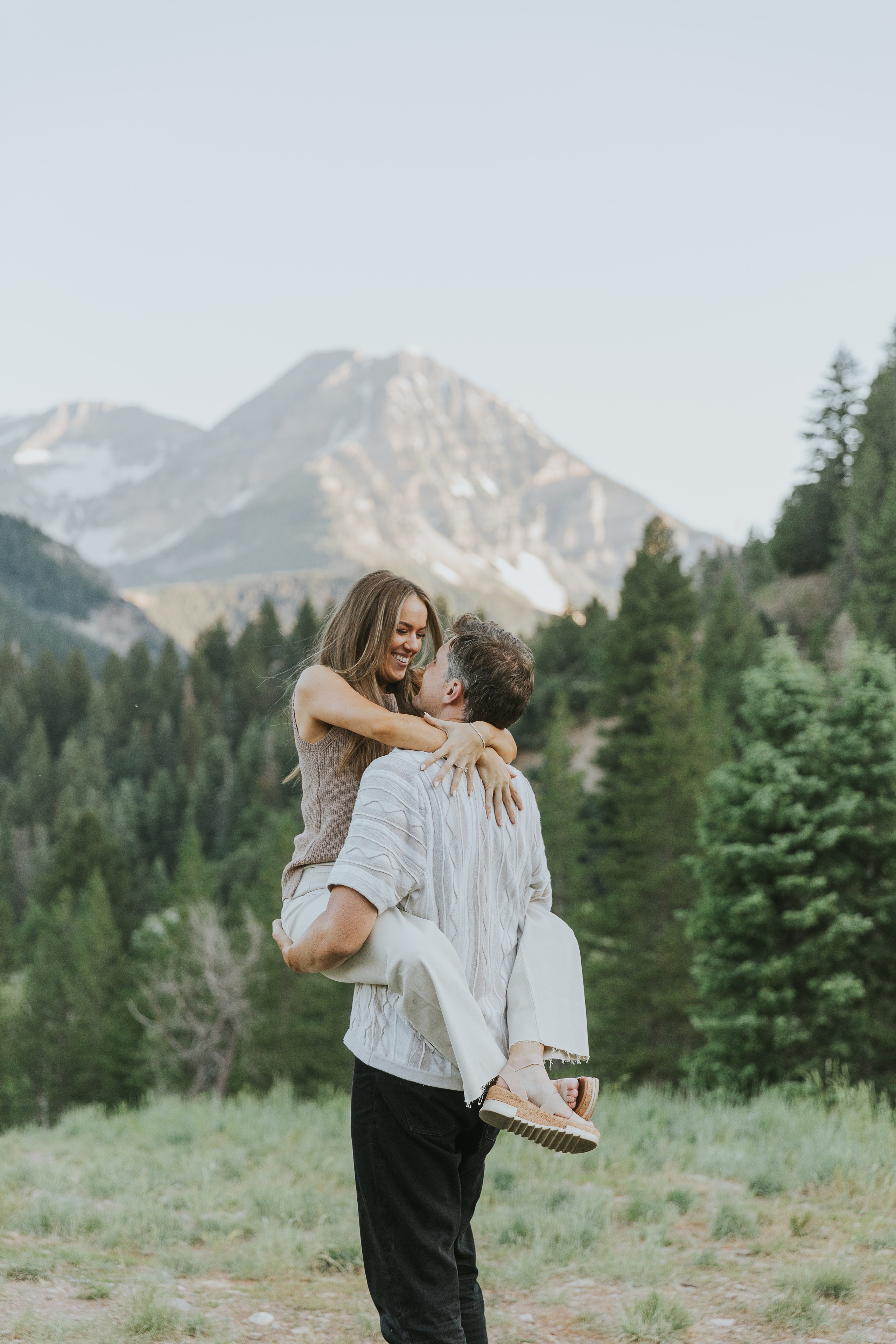 Natlie + Jacob. Utah Family Photographer