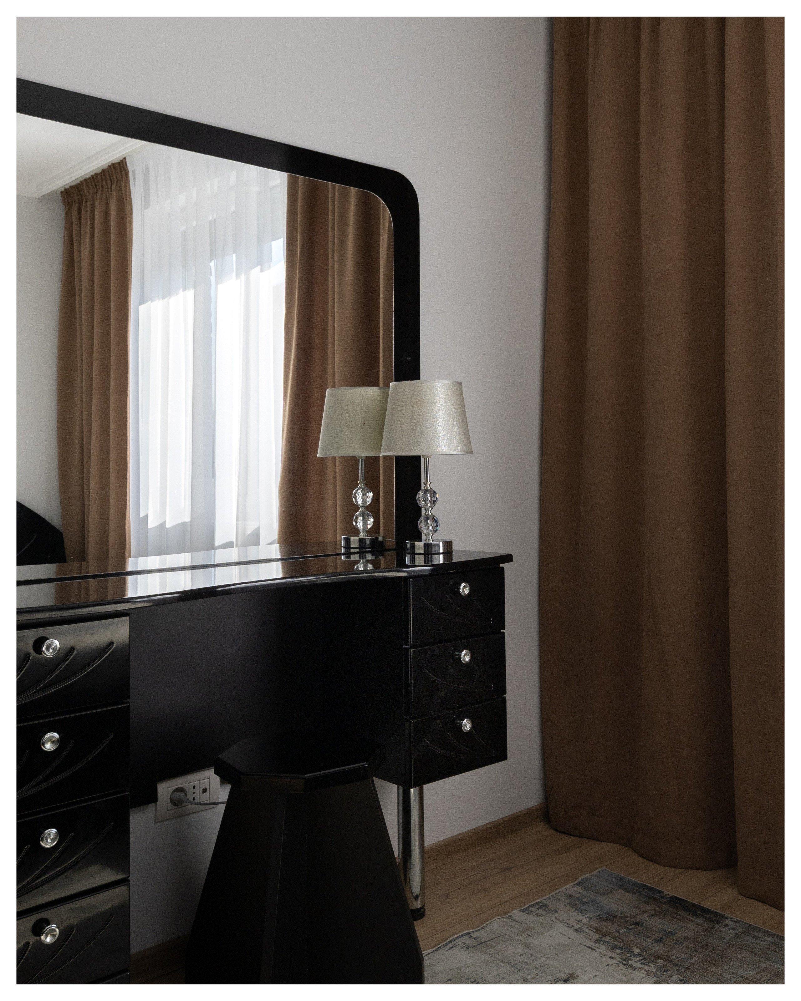 INTERIOR - REALESTATE. Samuel Ciobanu