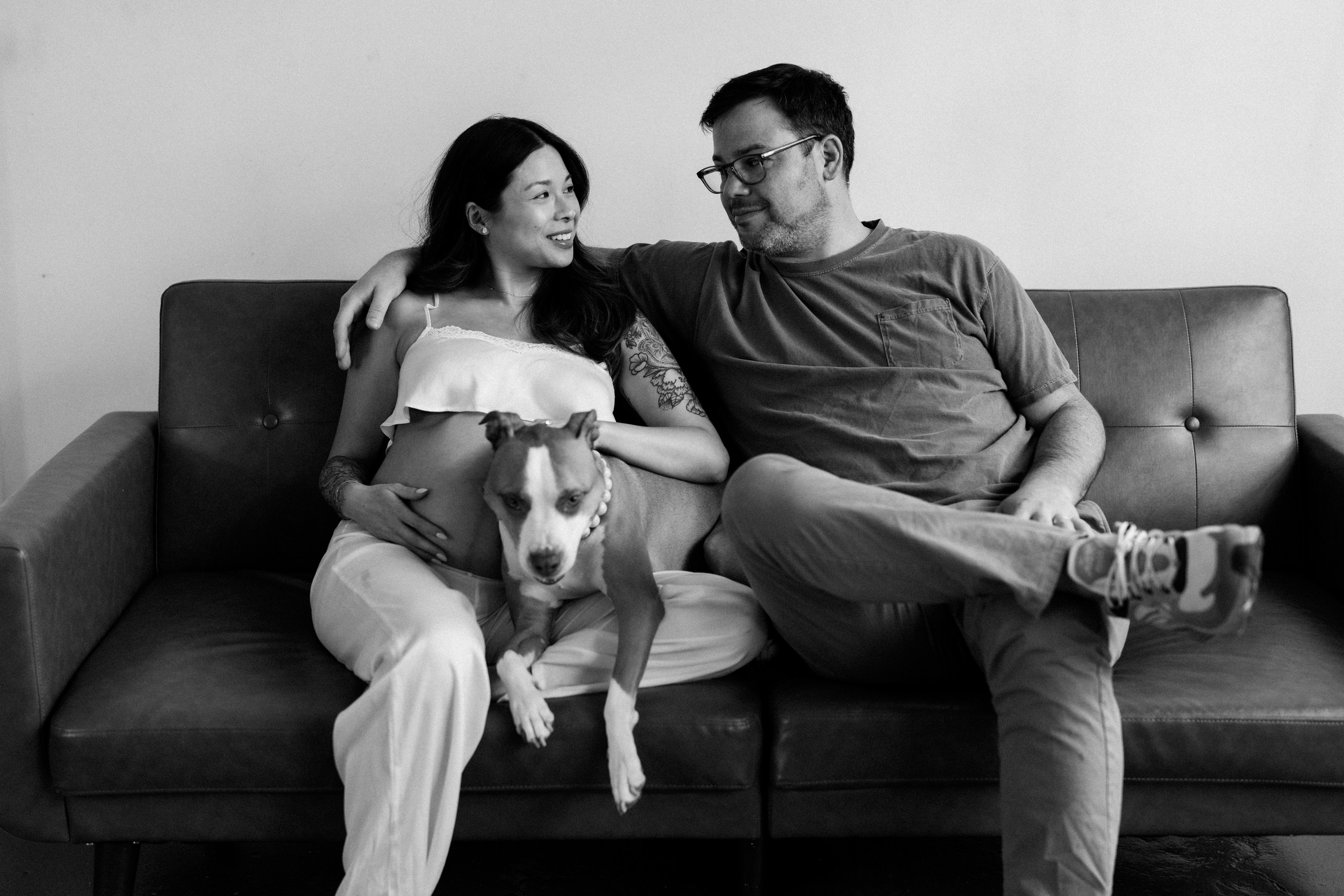 Krystal. Modern maternity photographer in Long Island New York