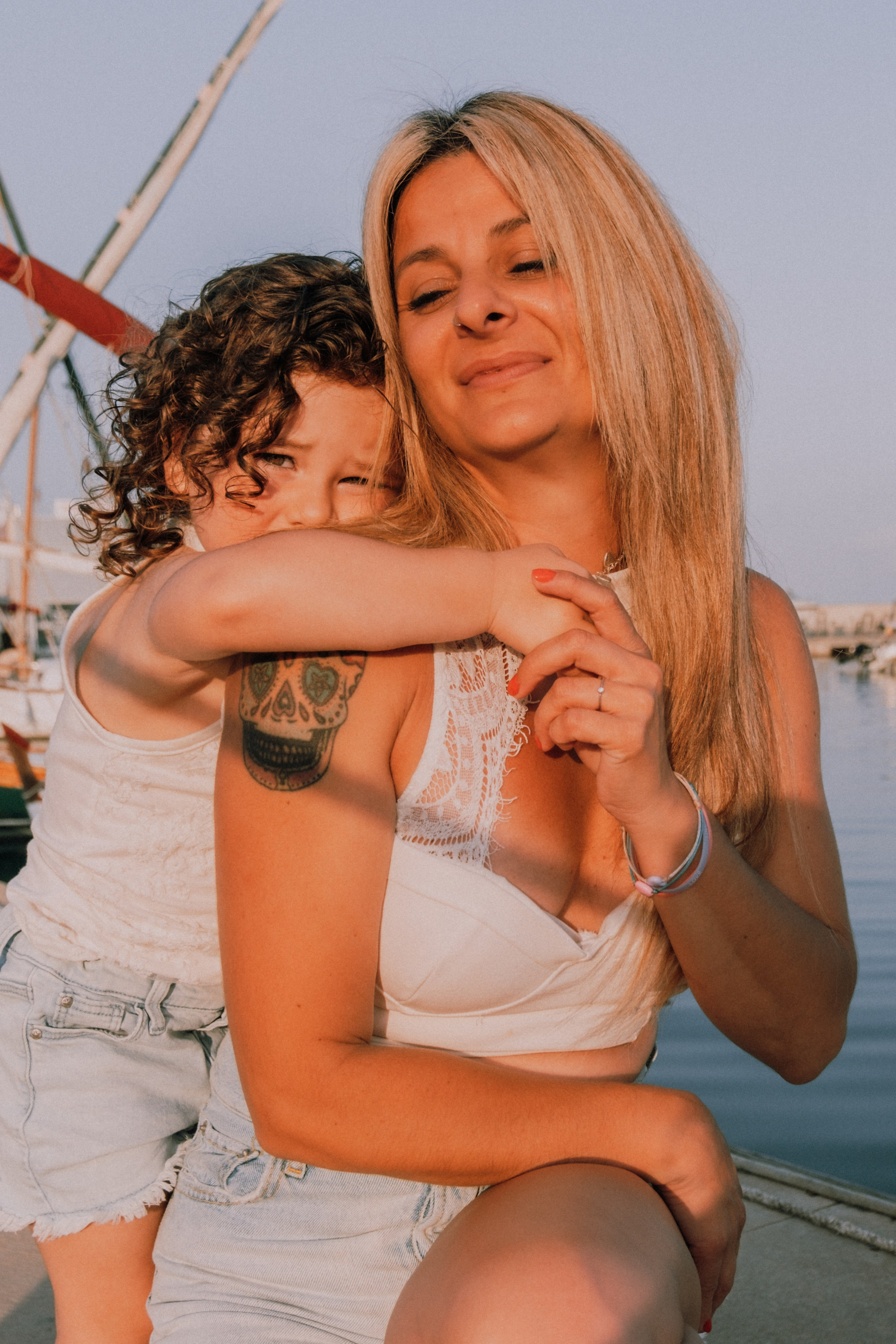 Sesión familiar en la playa. Fotografía profesional en Calafell - Elena Medvedeva