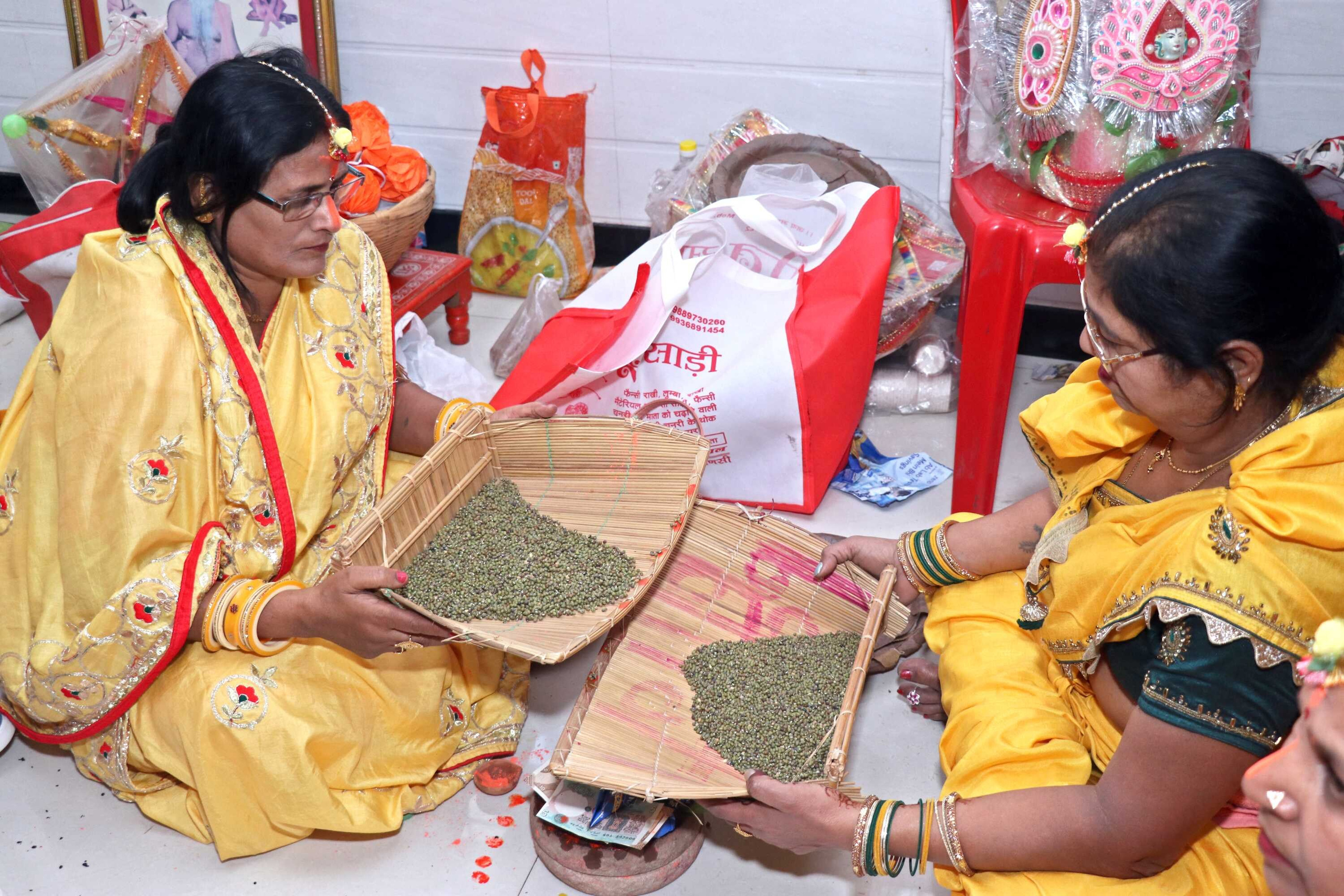 SHASHIKANT WEDS ROSHANI. “Ajay Digital Photo Studio — Capturing Timeless Wedding Moments”