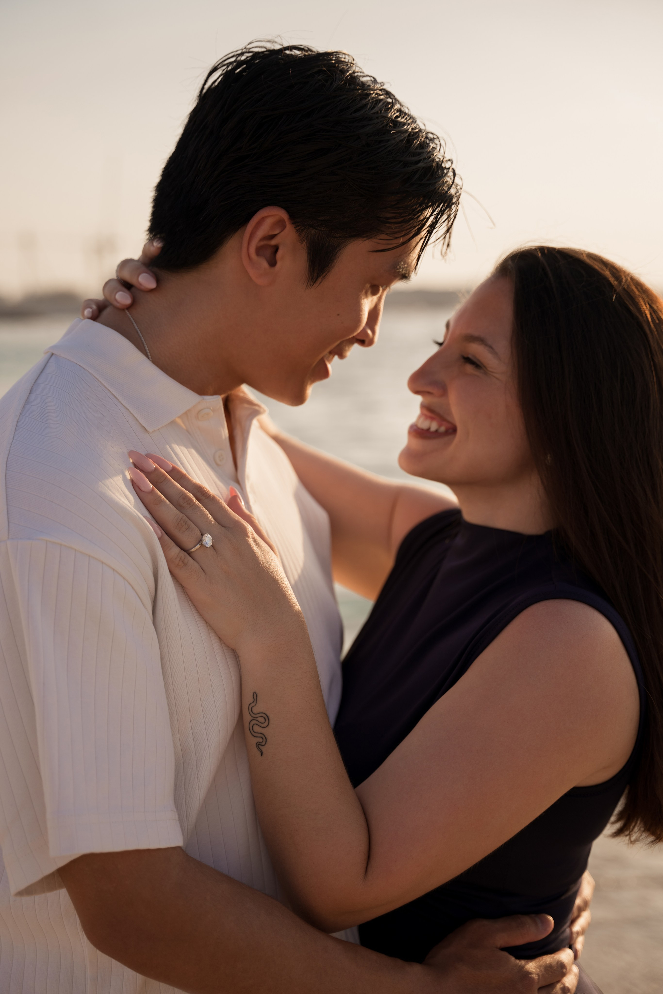 Together by the Sea. Angela Iakovleva — Family Photographer in Dubai