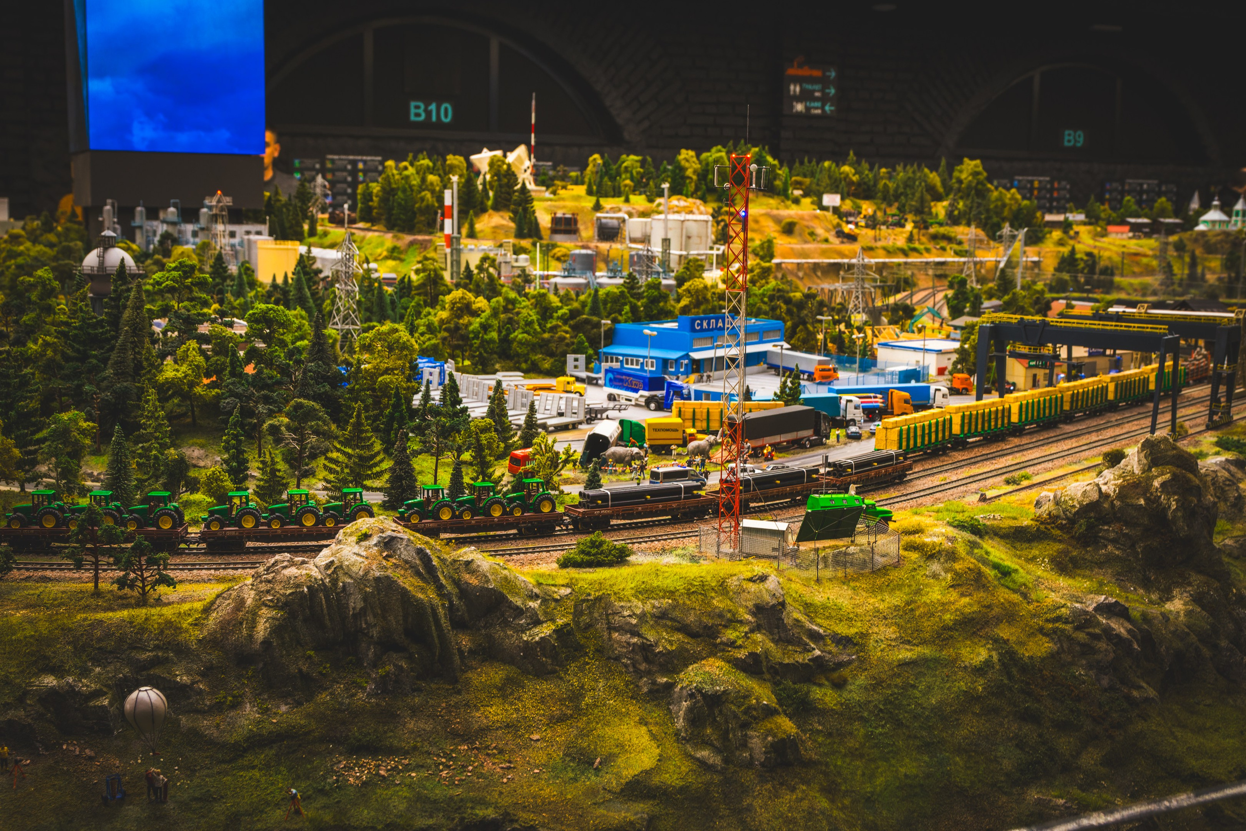 Puhkus Peterburis (Ermitaaž, Shadow muuseum, Grand Maket Venemaa, ArtMuza). Nebula 25 — Fotod teie hingele