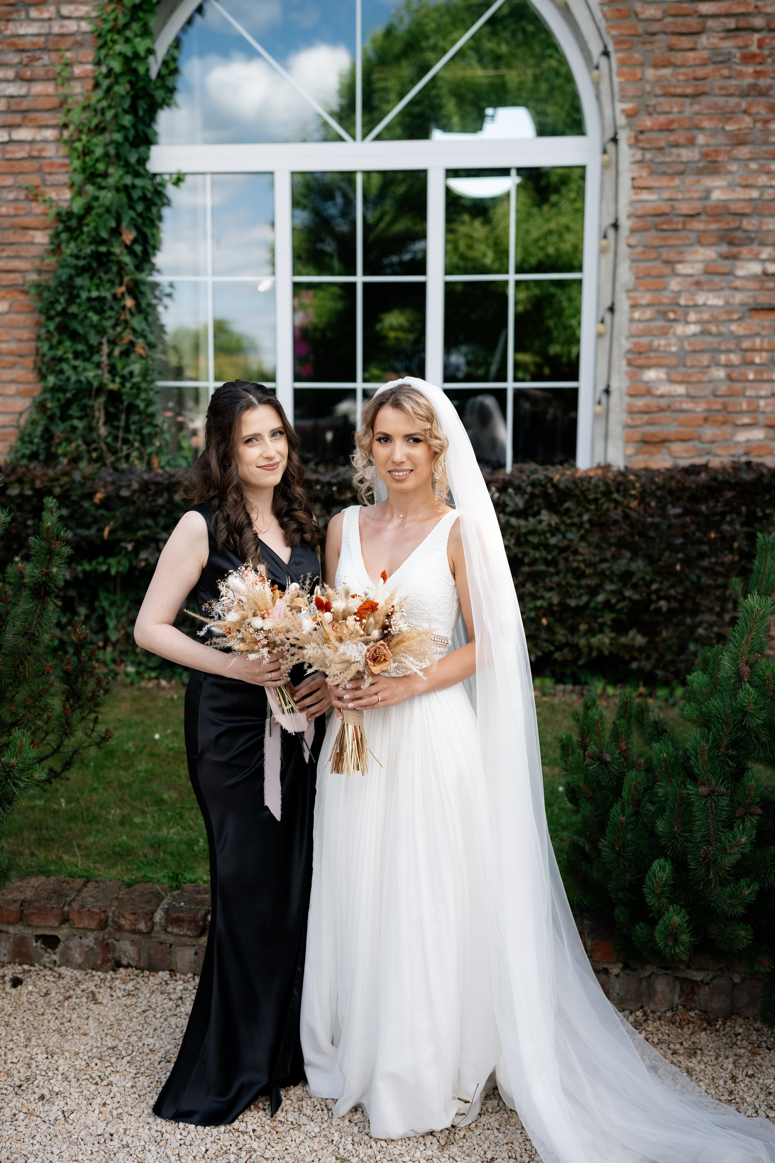 Octavia & Theo. Destination Wedding Photographer Alex Pasarelu