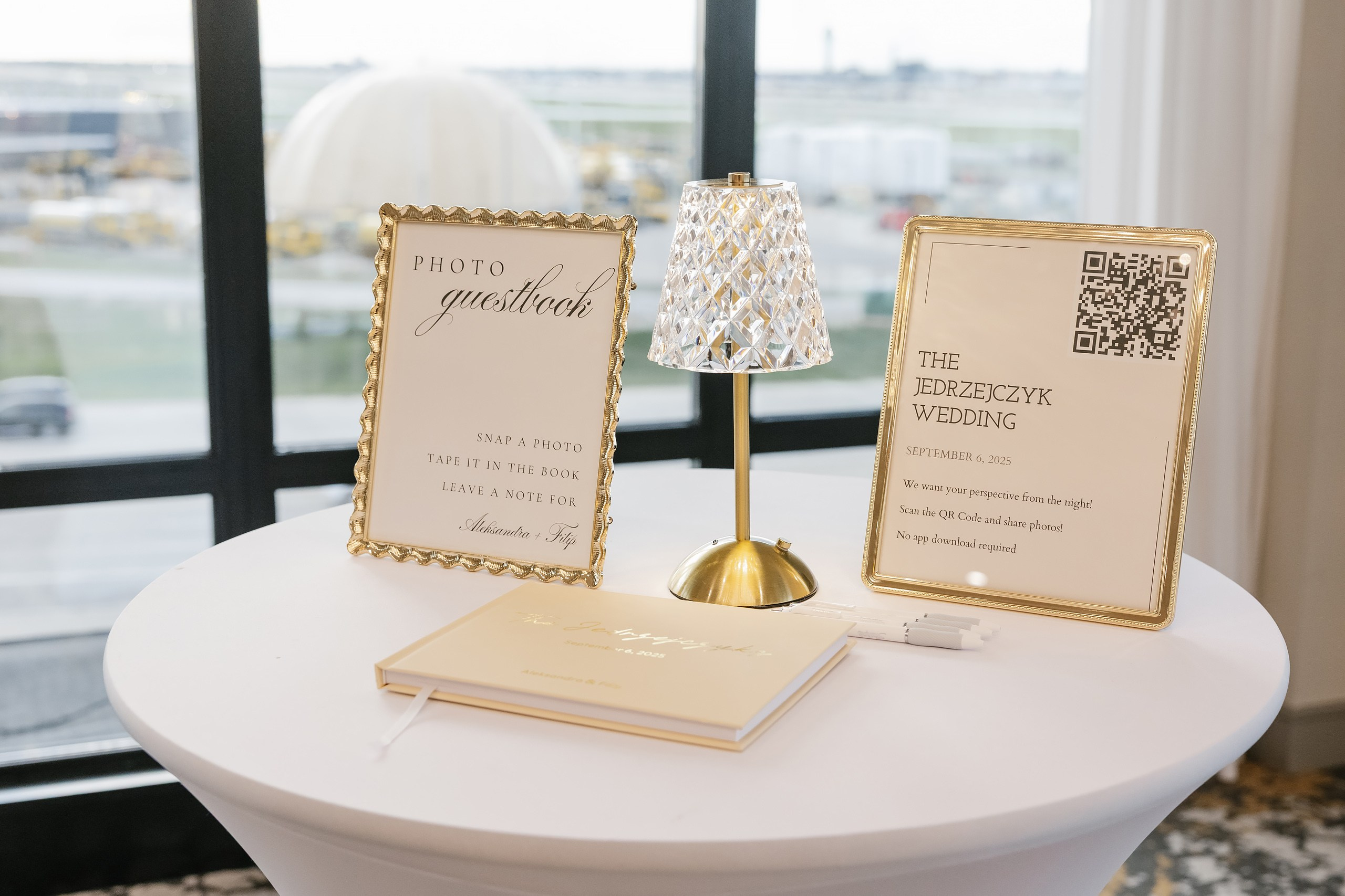 09.06.2025 Wedding. Wedding family event photographer in Chicago Nick Yushevich