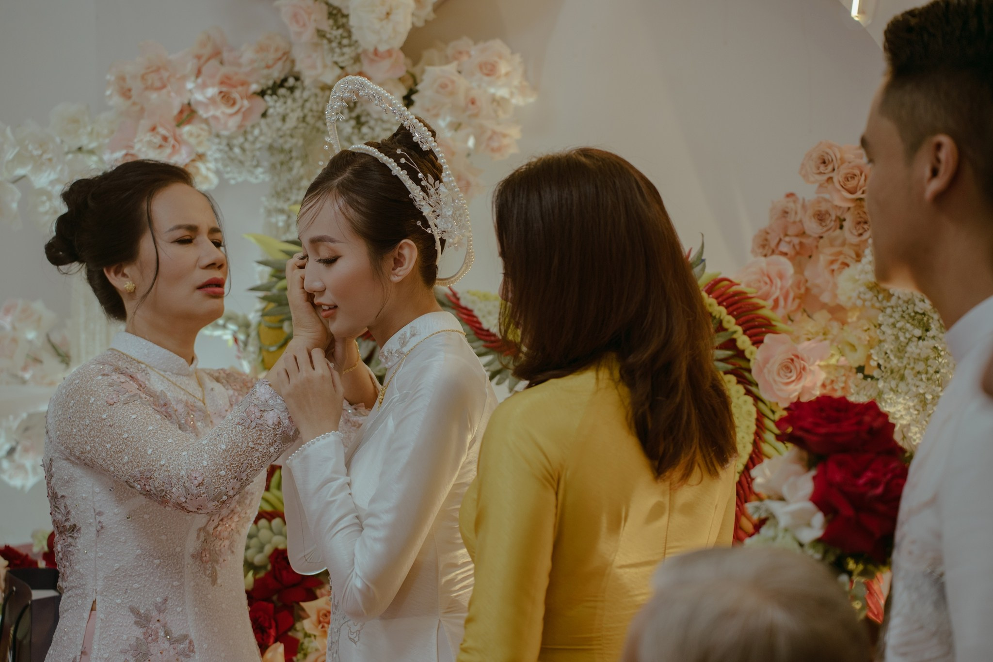 HUYNH & NHI. WEDDING PHOTOGRAPHER IN VIETNAM
