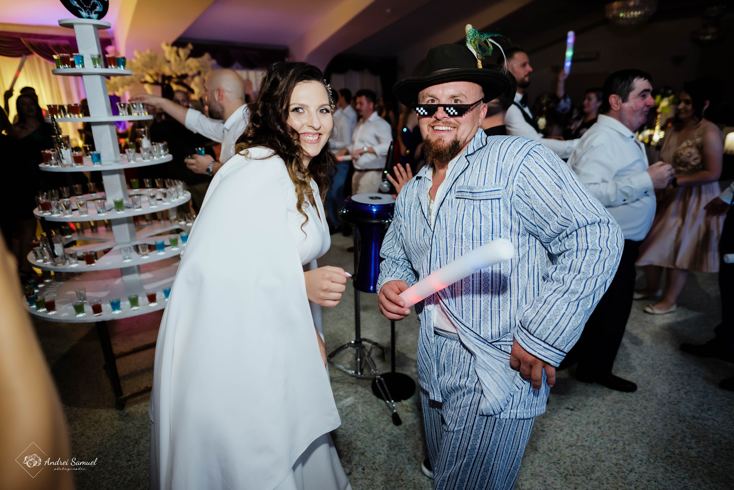 Oana & Romil. Andrei Samuel – Fotograf București | Evenimente, Studio, Imobiliare, Produs