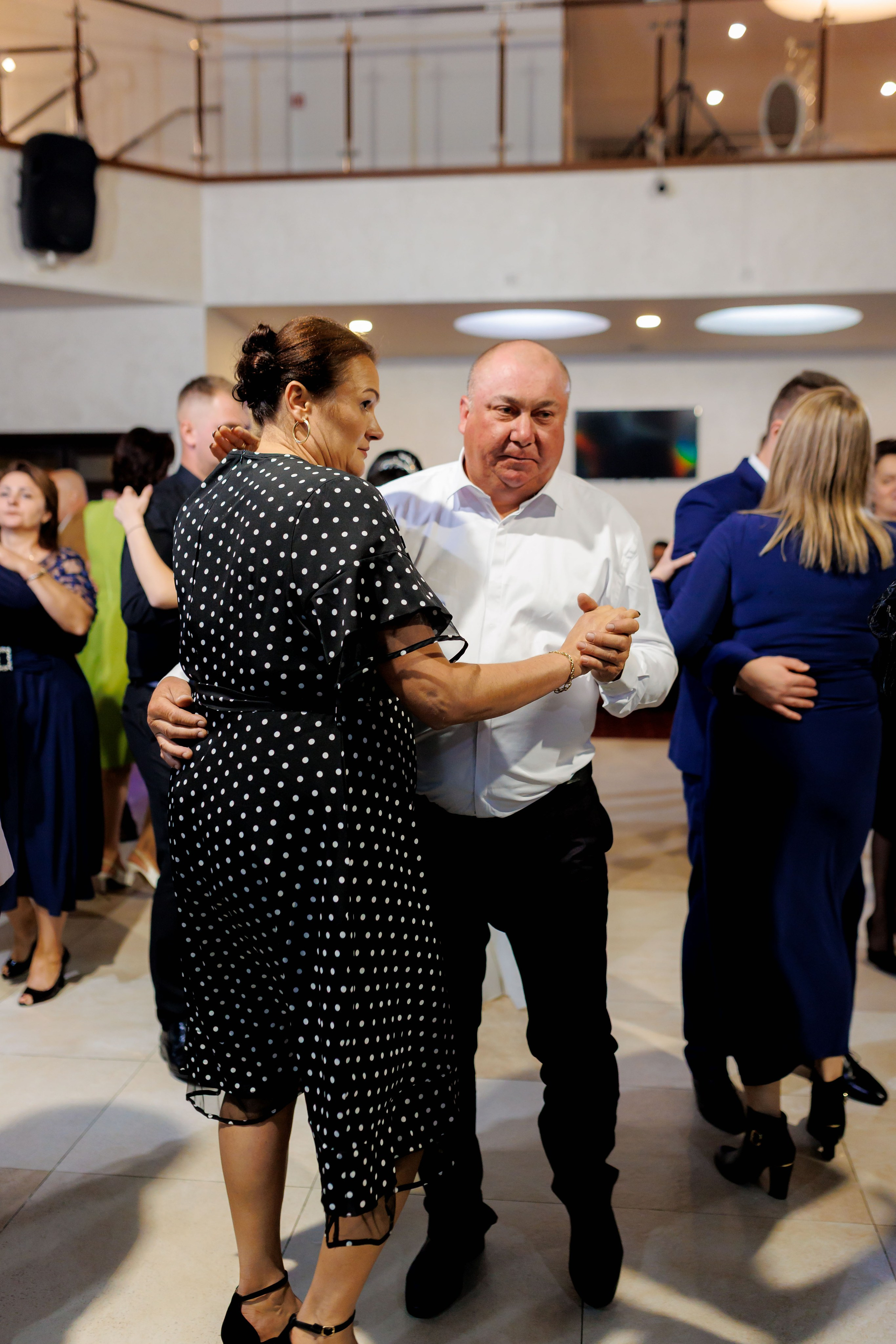 Loredana & Emilian – Ziua Nunții | Videografie - fotografie Botez Suceava, Iași, Botoșani. Servicii foto-video profesionale, pentru momente de neuitat