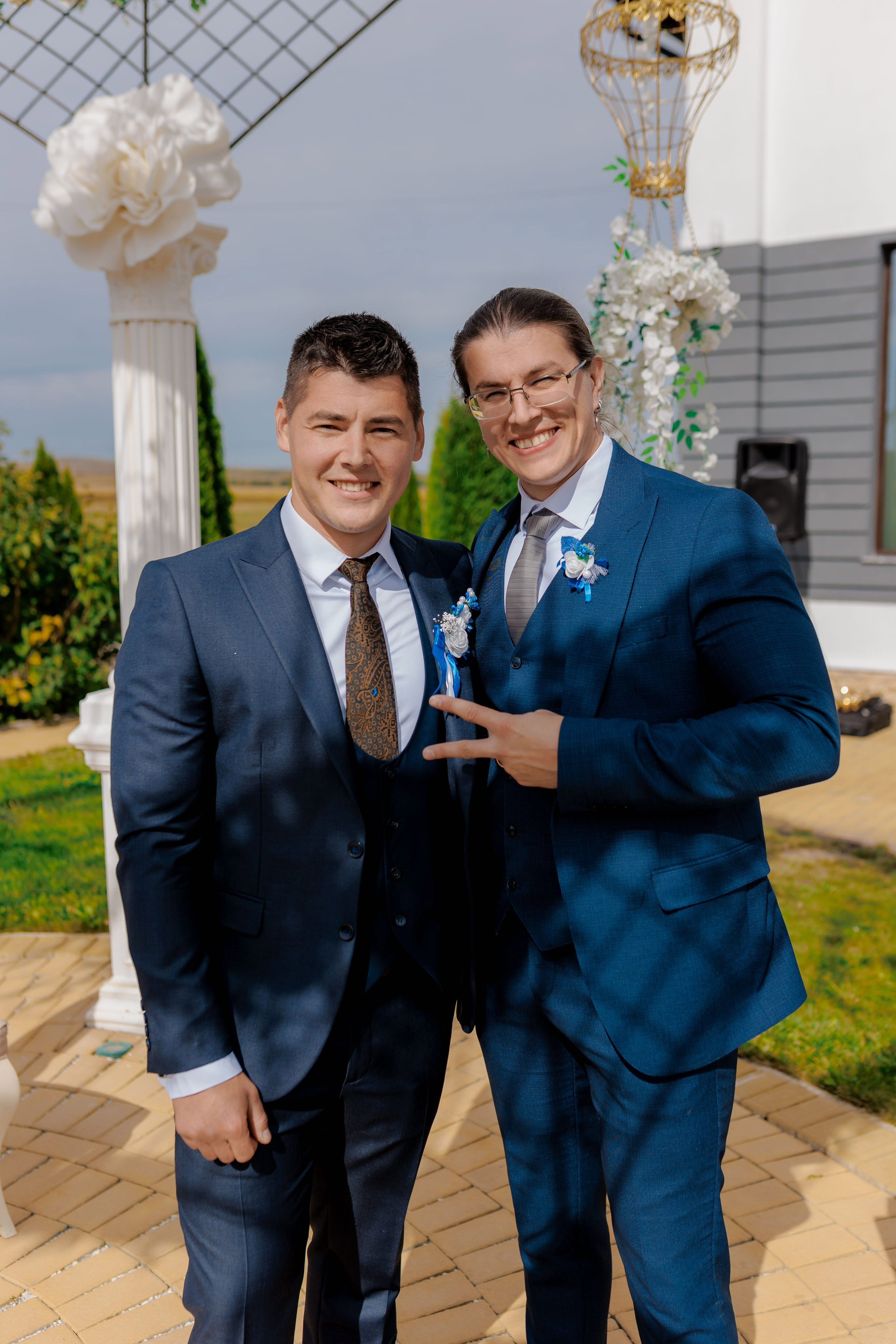 Loredana & Emilian – Ziua Nunții | Videografie - fotografie Botez Suceava, Iași, Botoșani. Servicii foto-video profesionale, pentru momente de neuitat