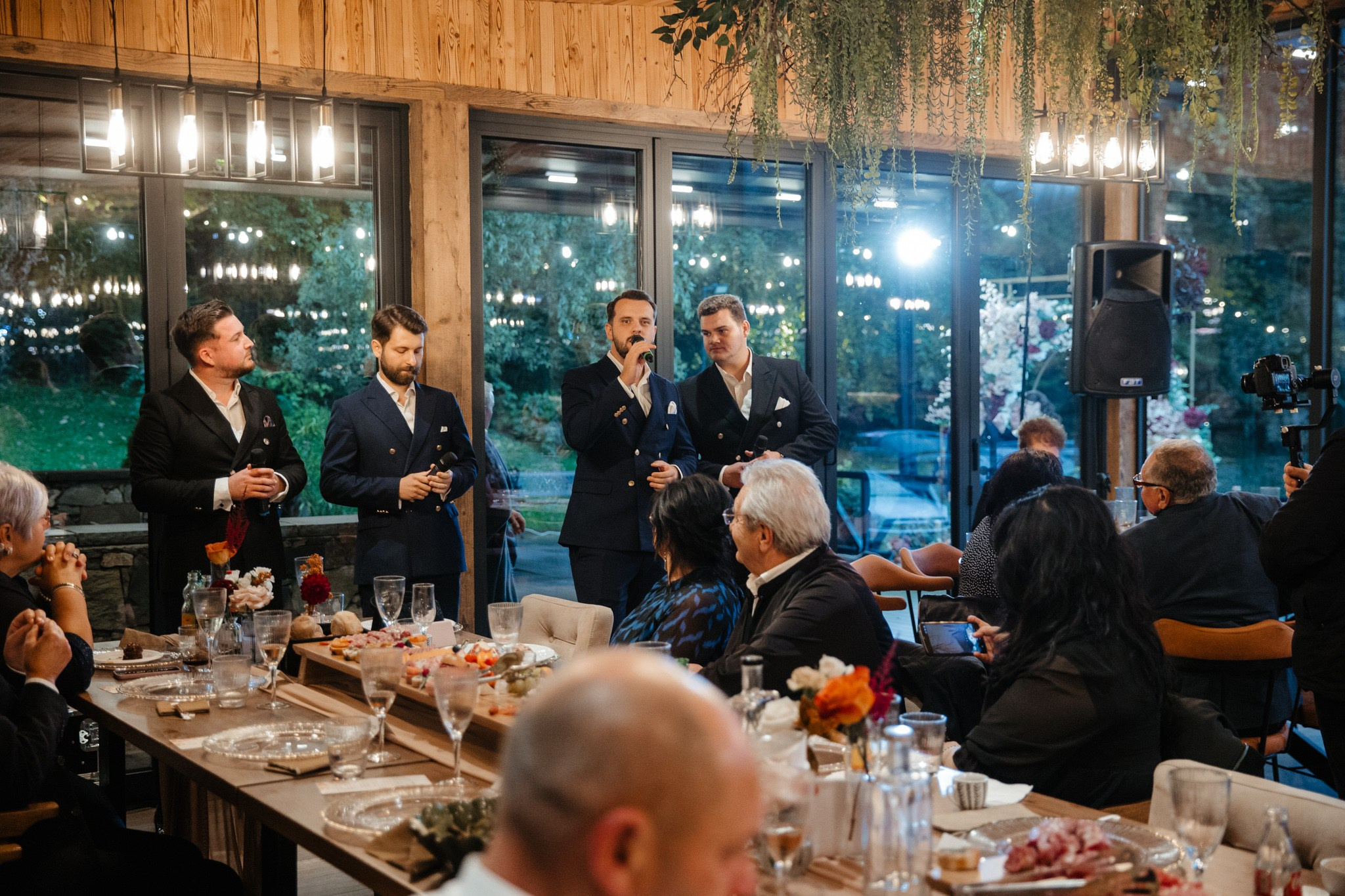 Nunta de Poveste la Sucevița: Cristi și Andreea. Servicii foto-video profesionale, pentru momente de neuitat