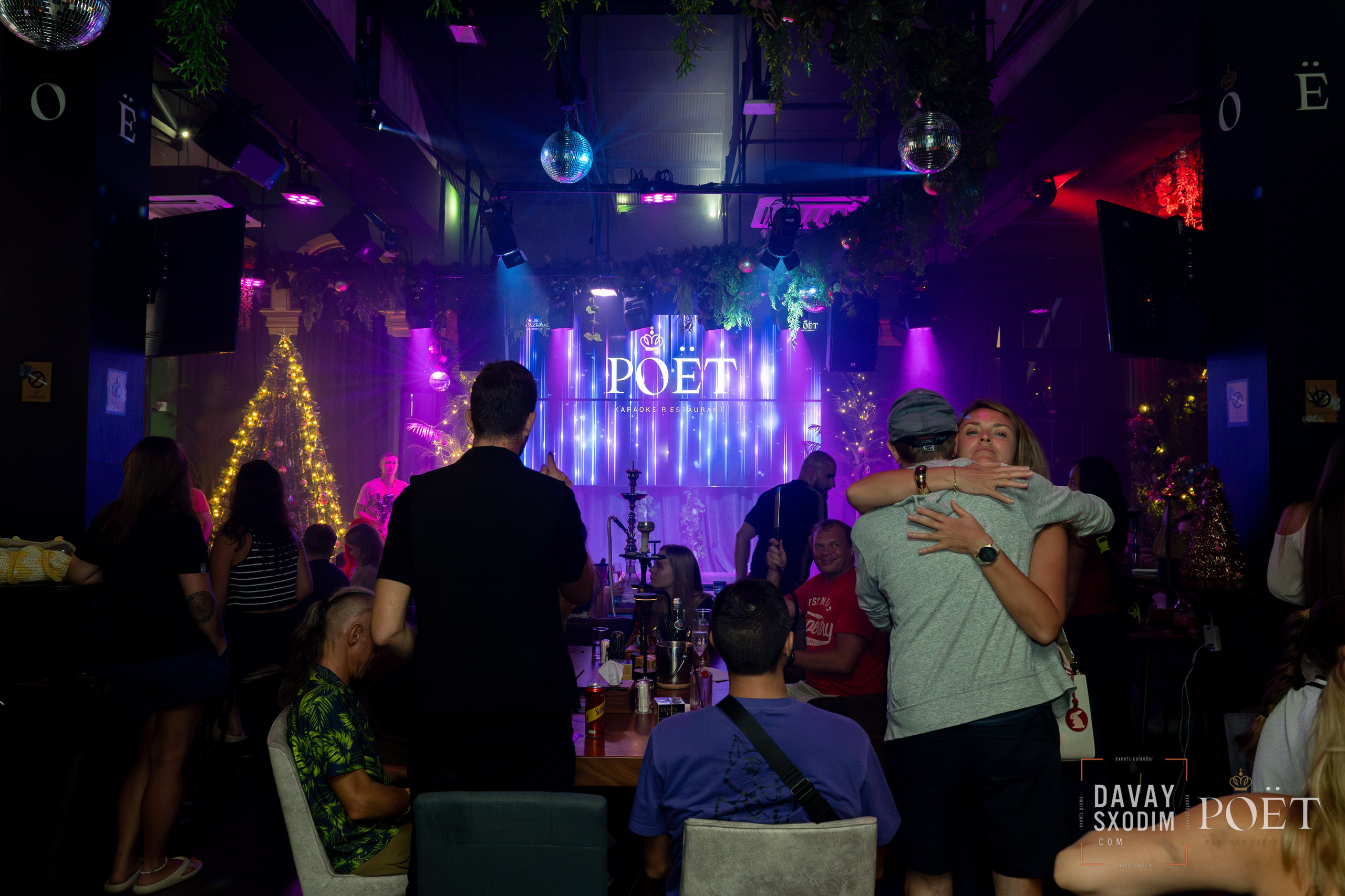 Ночь караоке | Фоторепортаж | Видеорепортаж | Афиша | DAVAYSXODIM.com PHUKET. АФИША|ФОТОРЕПОРТАЖИ|ИВЕНТЫ|ПХУКЕТ