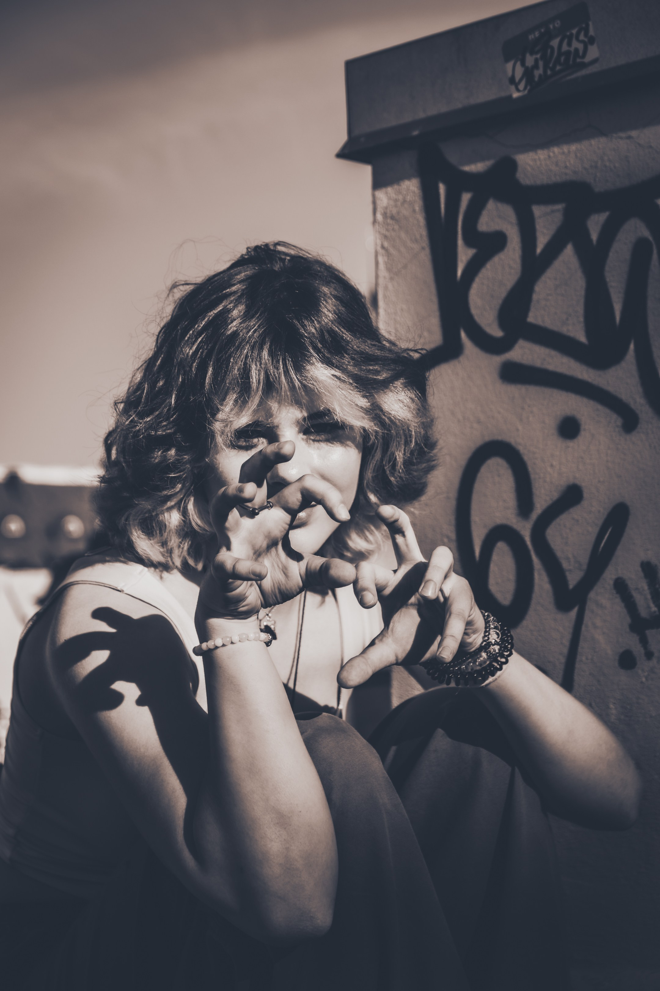 Lahe graatsia (Sonja). Nebula 25 — Fotod teie hingele