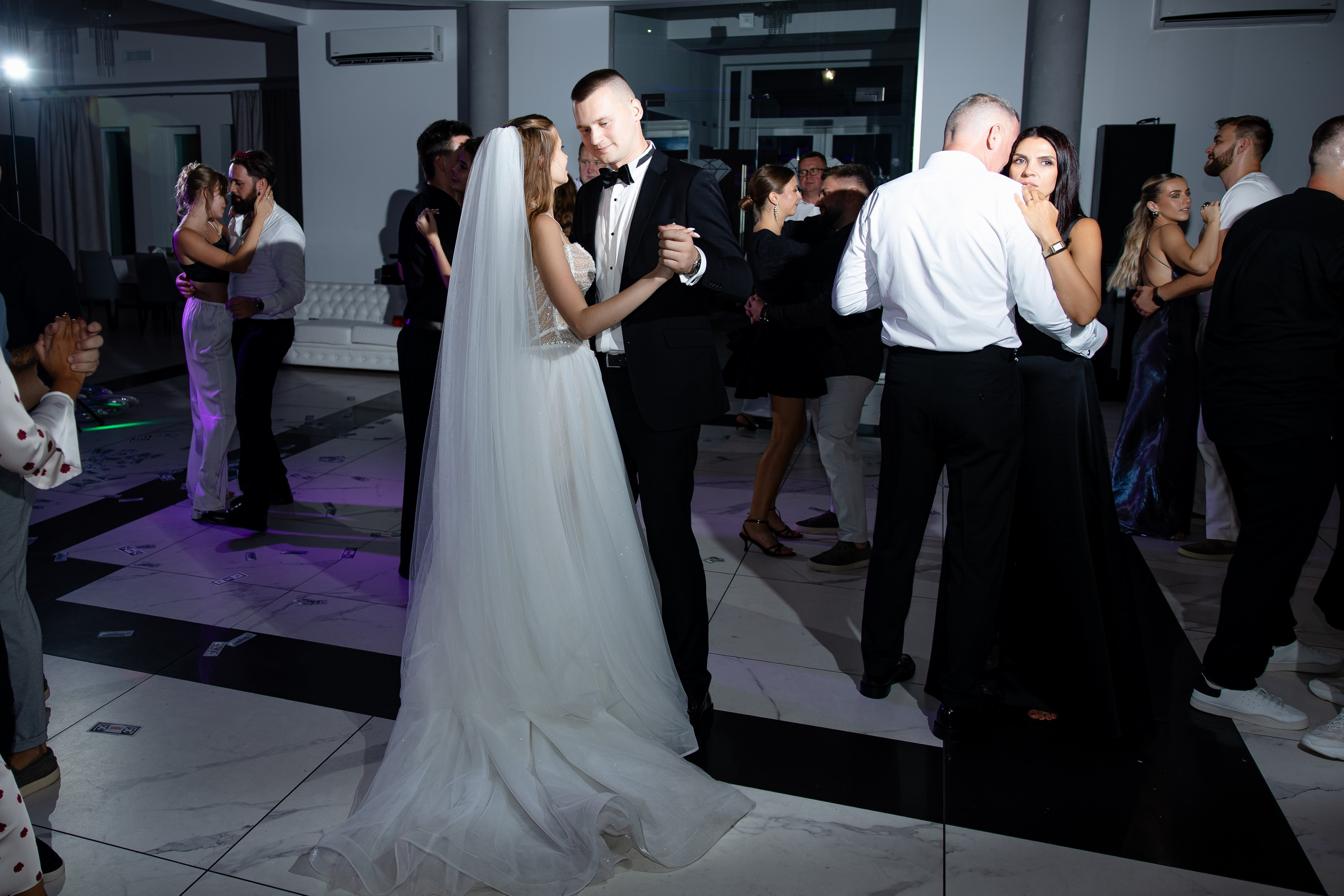 Артур + Анастасія. Весільний, сімейний фотограф Варшава