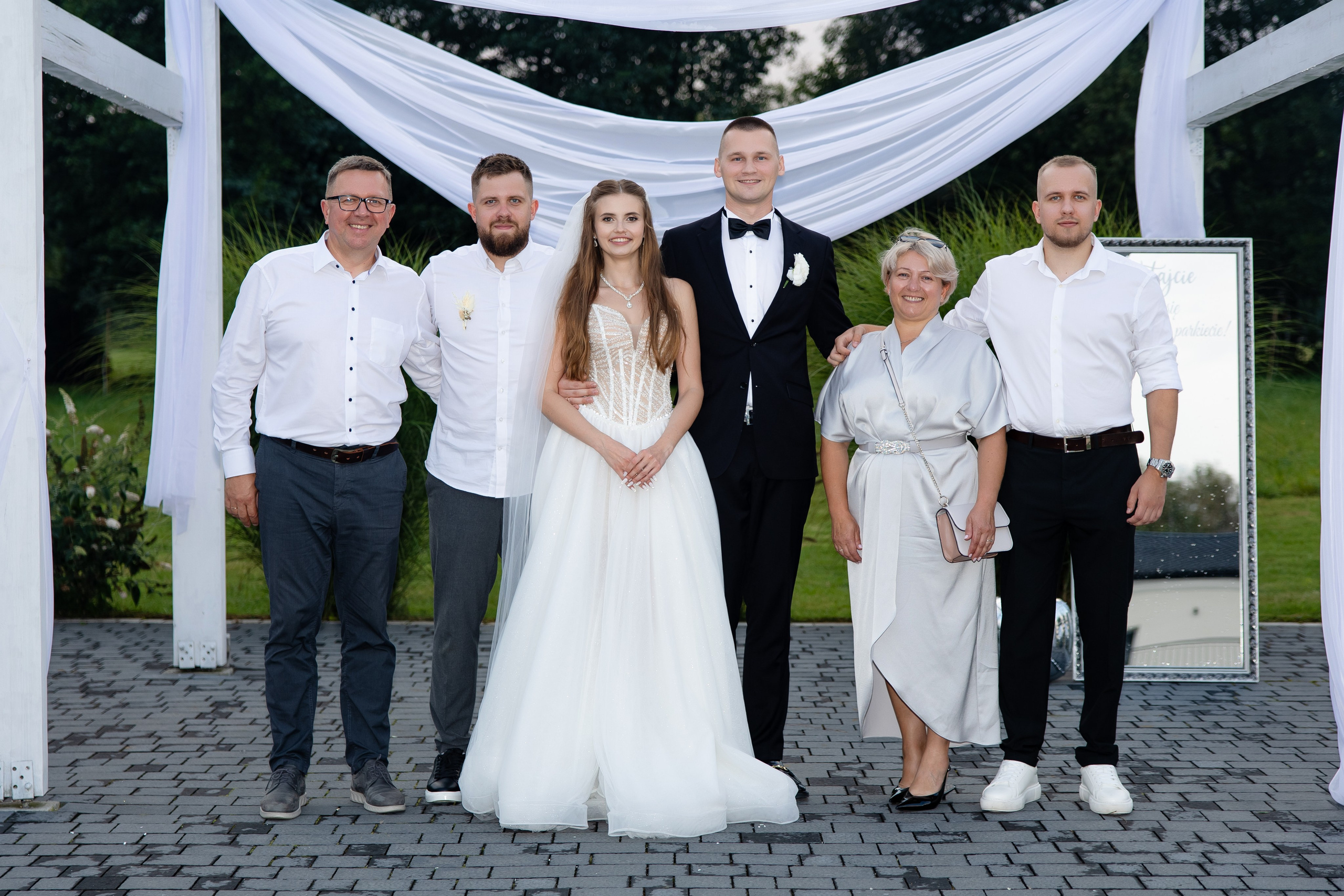 Артур + Анастасія. Весільний, сімейний фотограф Варшава